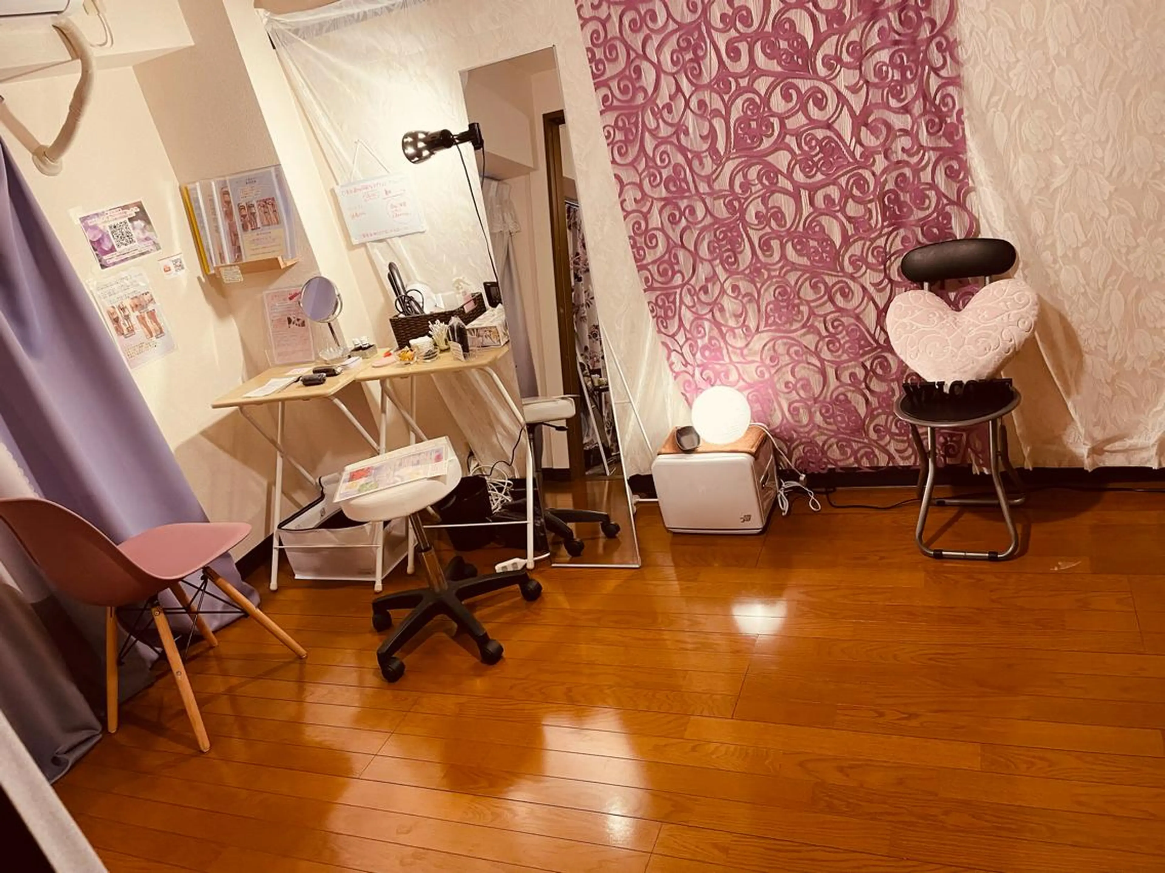 ショート カラー パーマ ヘアアレンジ メンズ キッズ ネイル マツエク・マツパ 強圧オールハンド痩身&黄土よもぎ蒸しプライベートサロンClematis池袋所属・強圧オールハンド痩身 片野のエステ・リラクイメージ