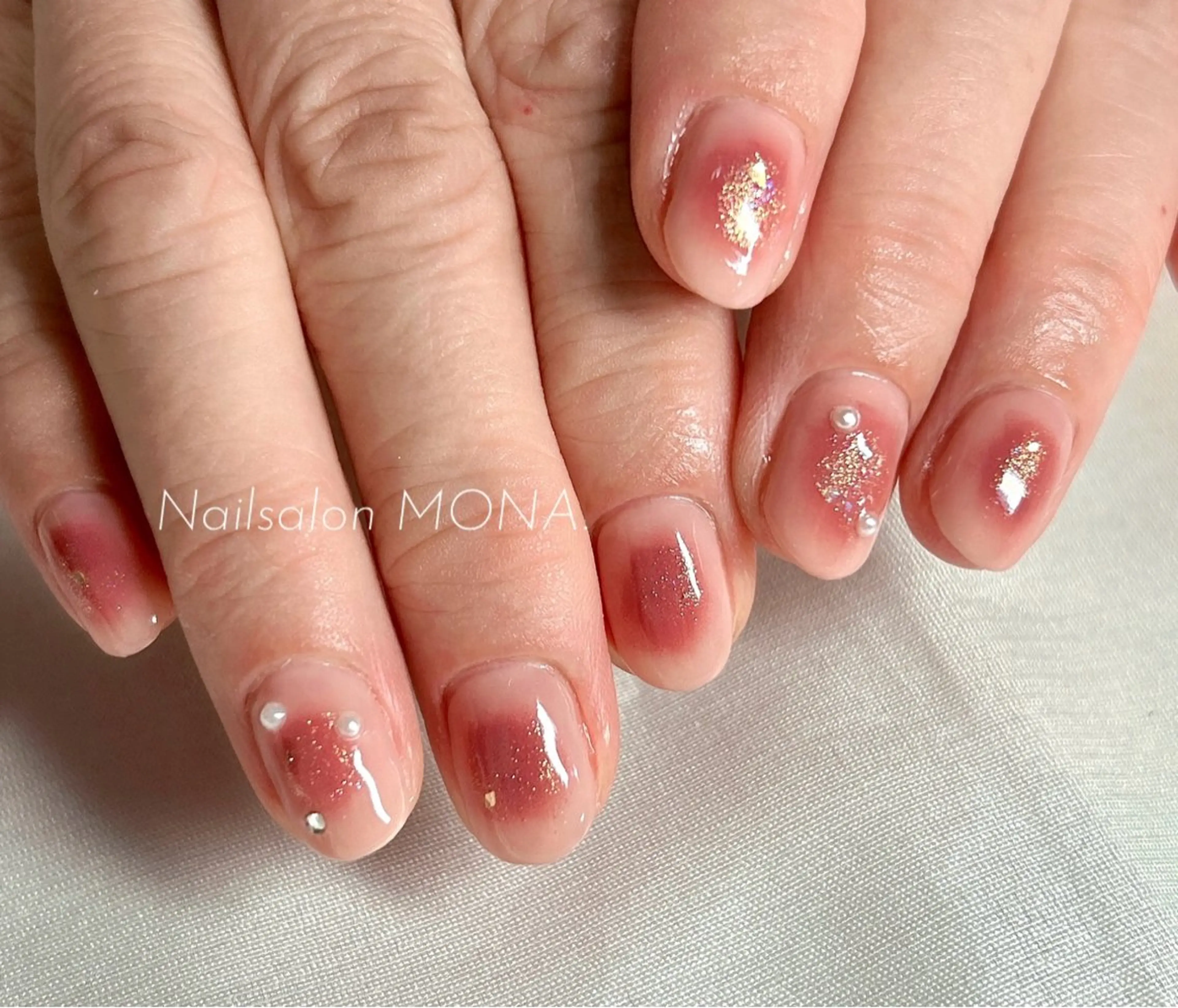 ネイル チークネイル オフィスネイル ピンク ハンドネイル Nailsalon MONA.のネイルデザイン