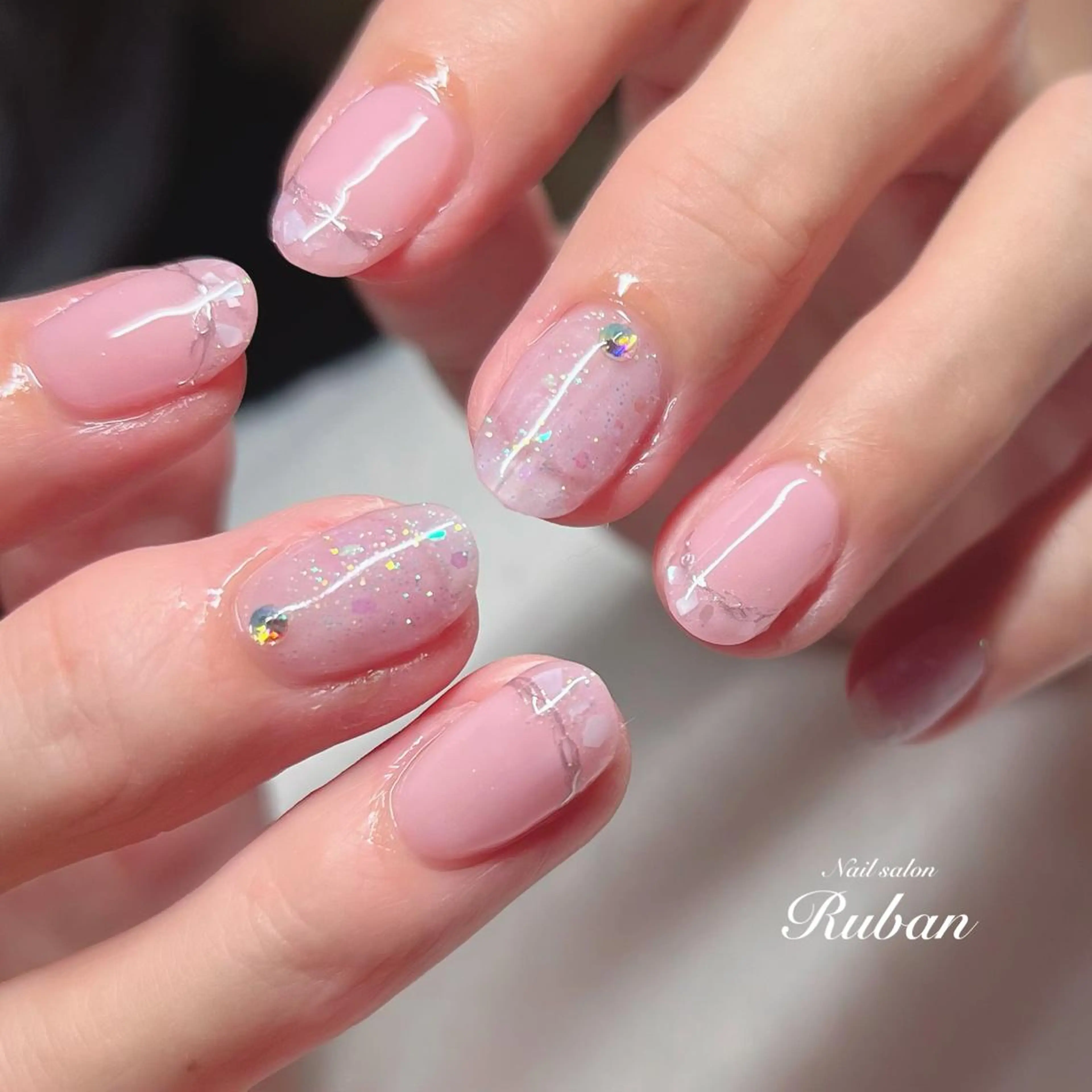 ネイル キラキラネイル ワンカラーネイル シンプルネイル Nail salon Rubanのネイルデザイン
