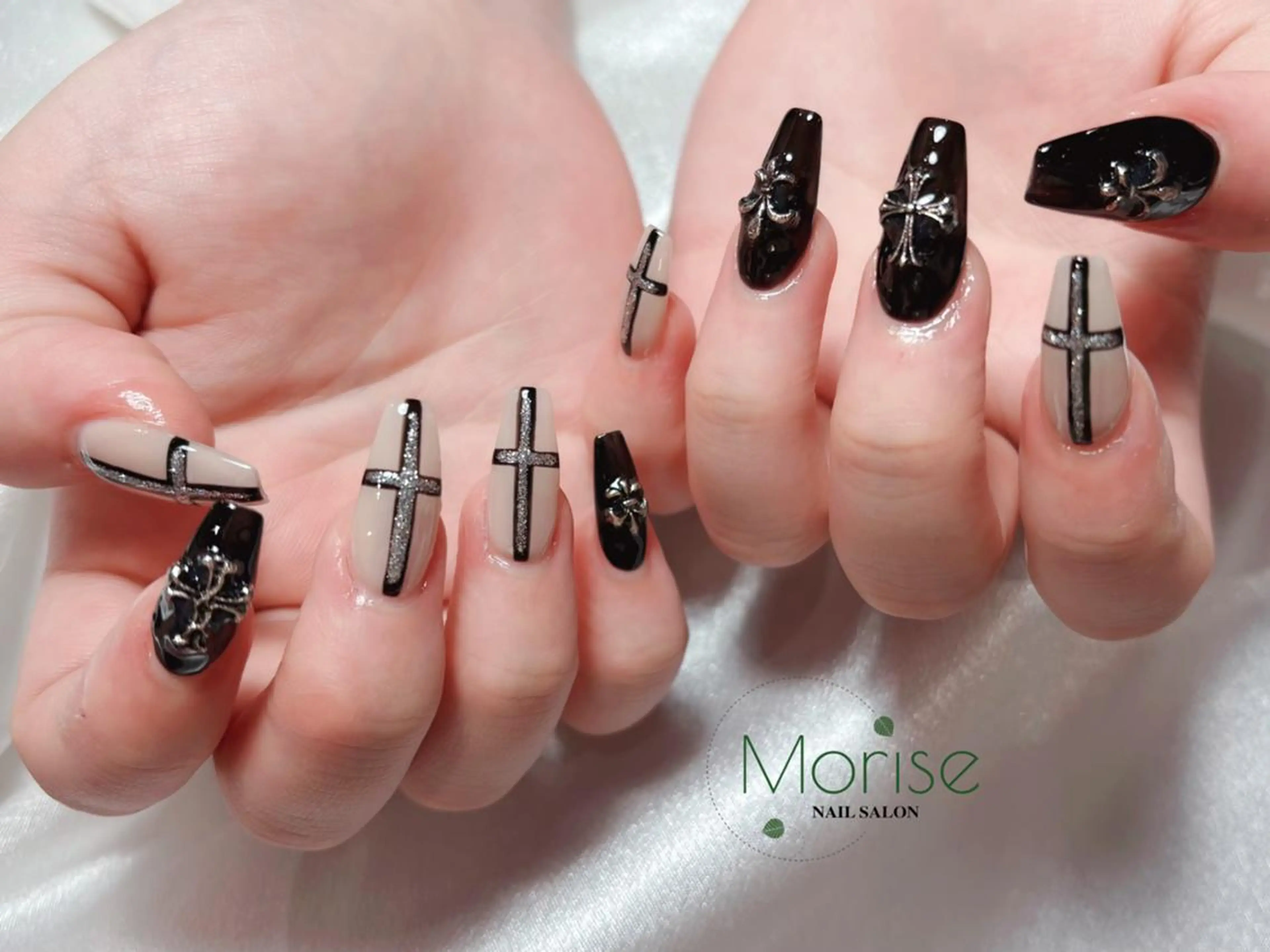 ネイル 長さ出し フレンチネイル ジェルネイル マグネットネイル 持ち込み ハンドネイル ハンドケア M.長さ出し専門店 meiのネイルデザイン