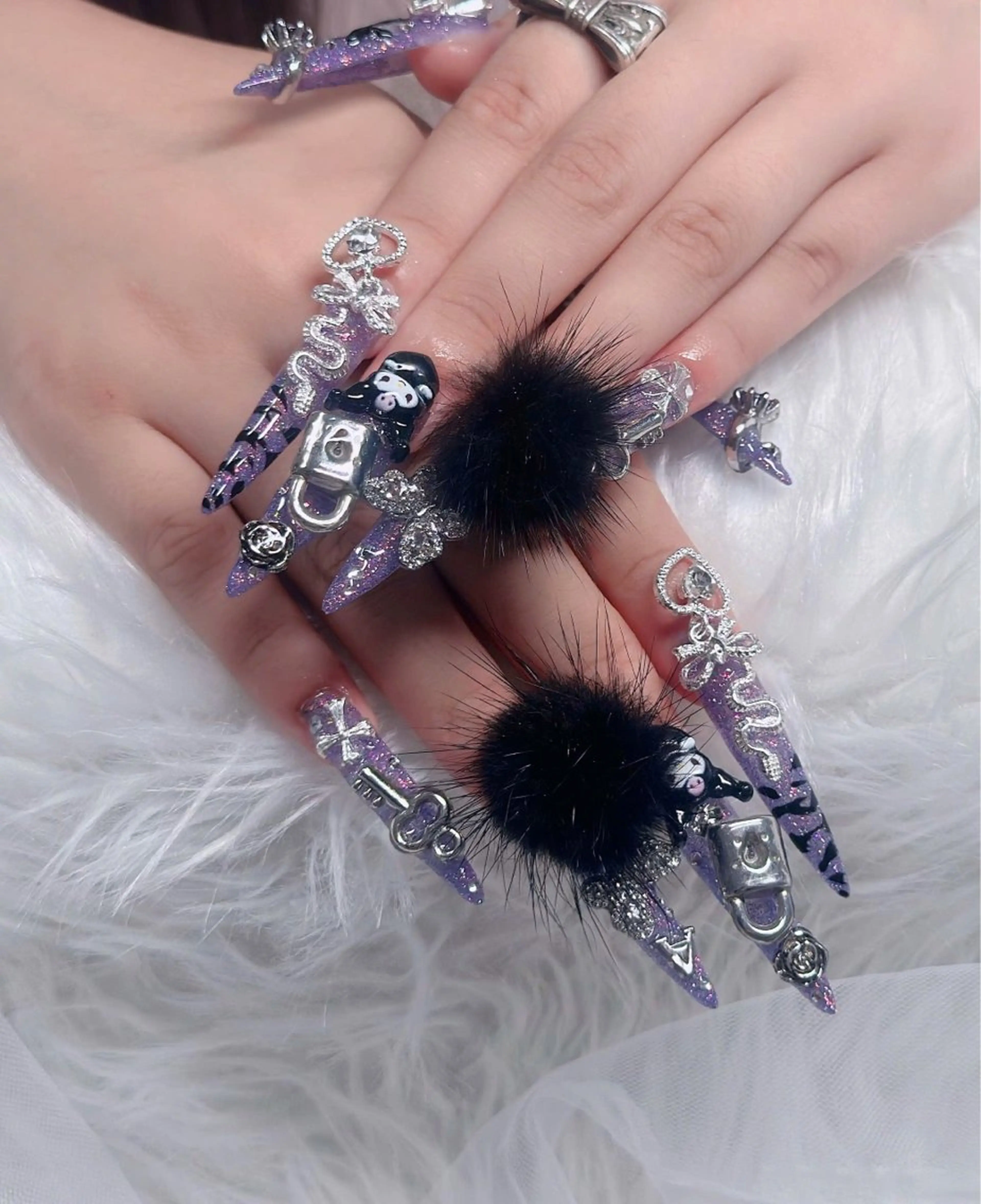 ネイル フレンチネイル ジェルネイル ハロウィン キラキラネイル 韓国ネイル ハンドネイル H.baby Nail Salonのネイルデザイン