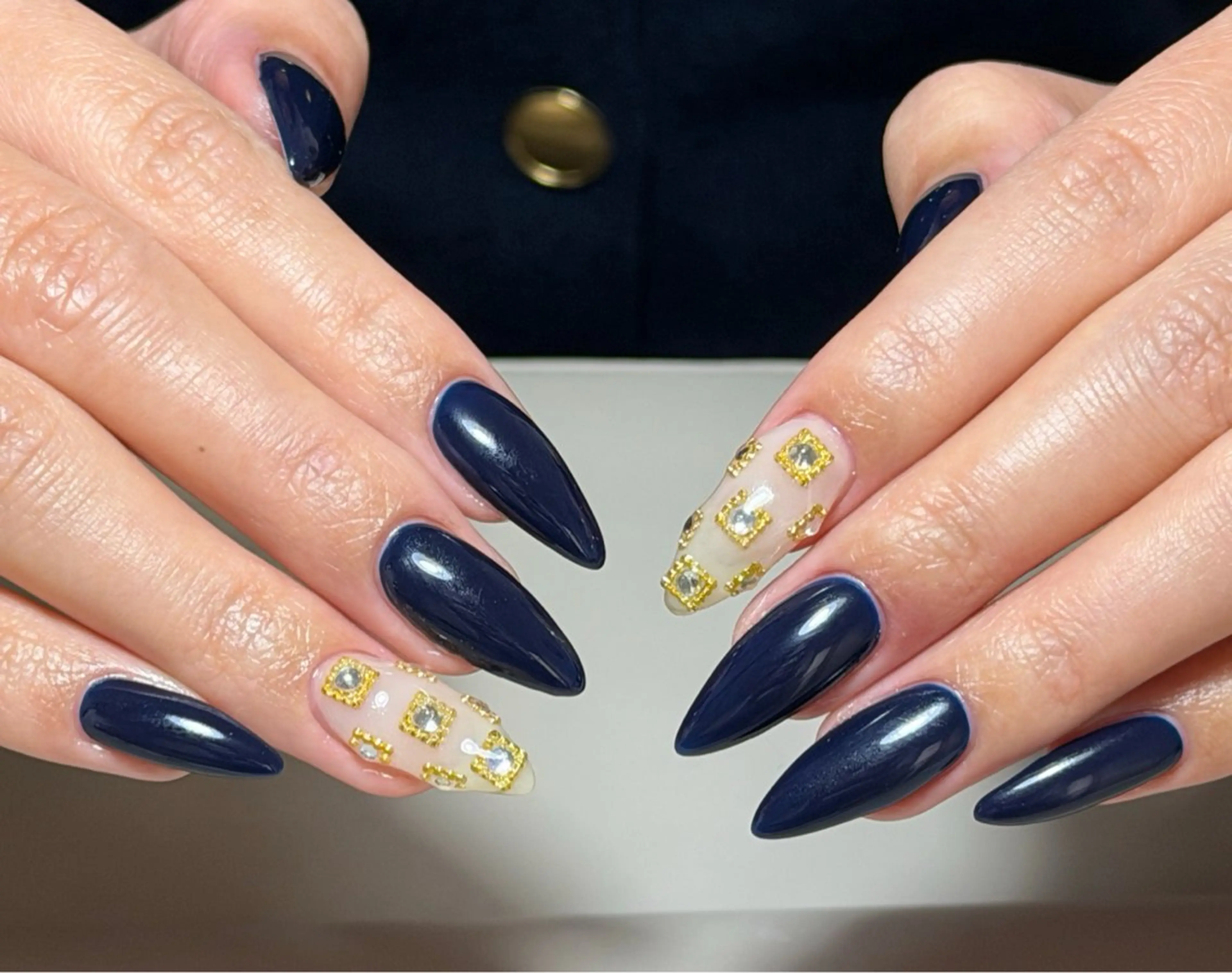 ネイル ハンドネイル ハンドケア 🍑 momo_nailのネイルデザイン