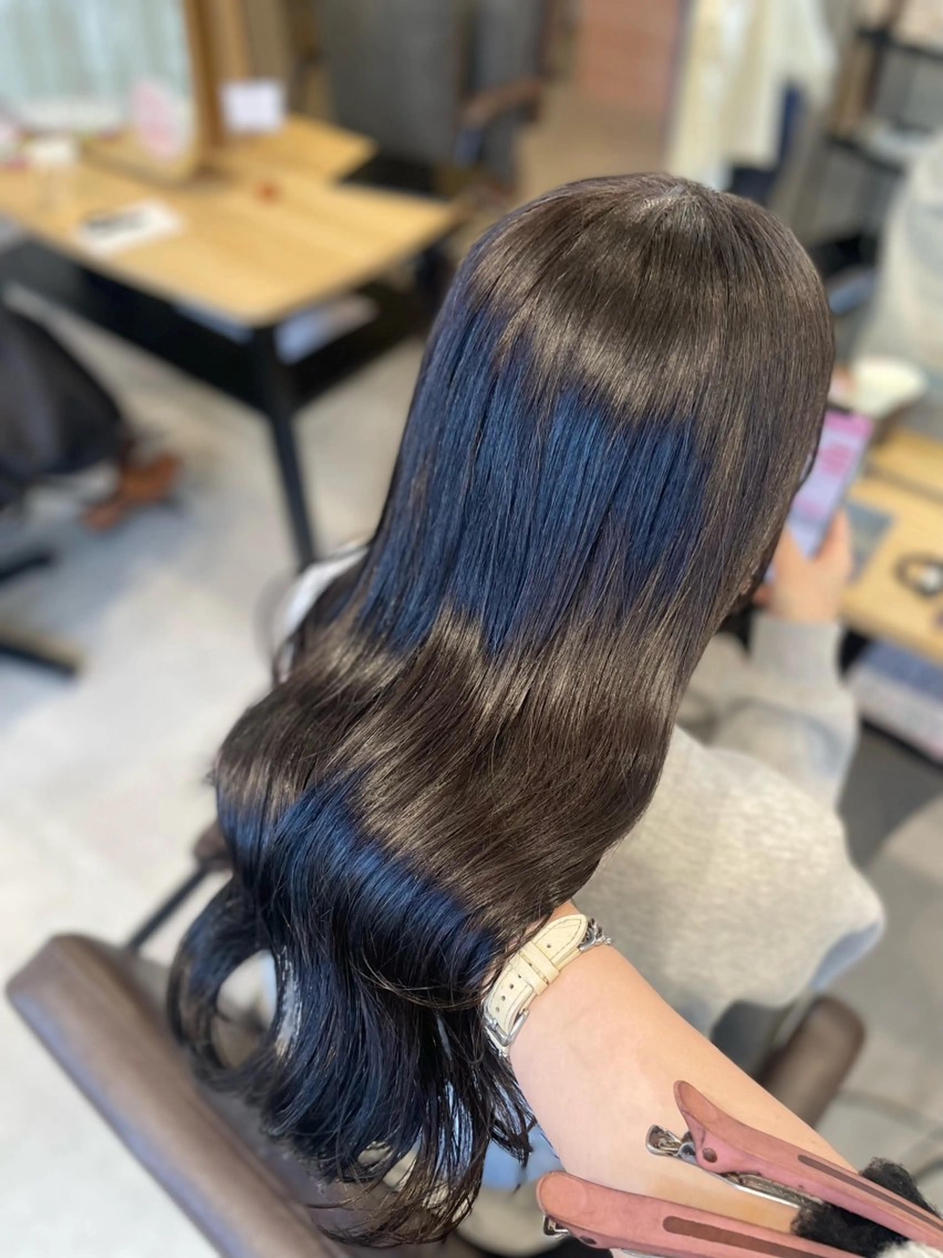 セミロング カラー 透明感カラー グレージュ 髪質改善 ヘアカラー トリートメント イヌマル アユ / Fier umedaのヘアスタイル