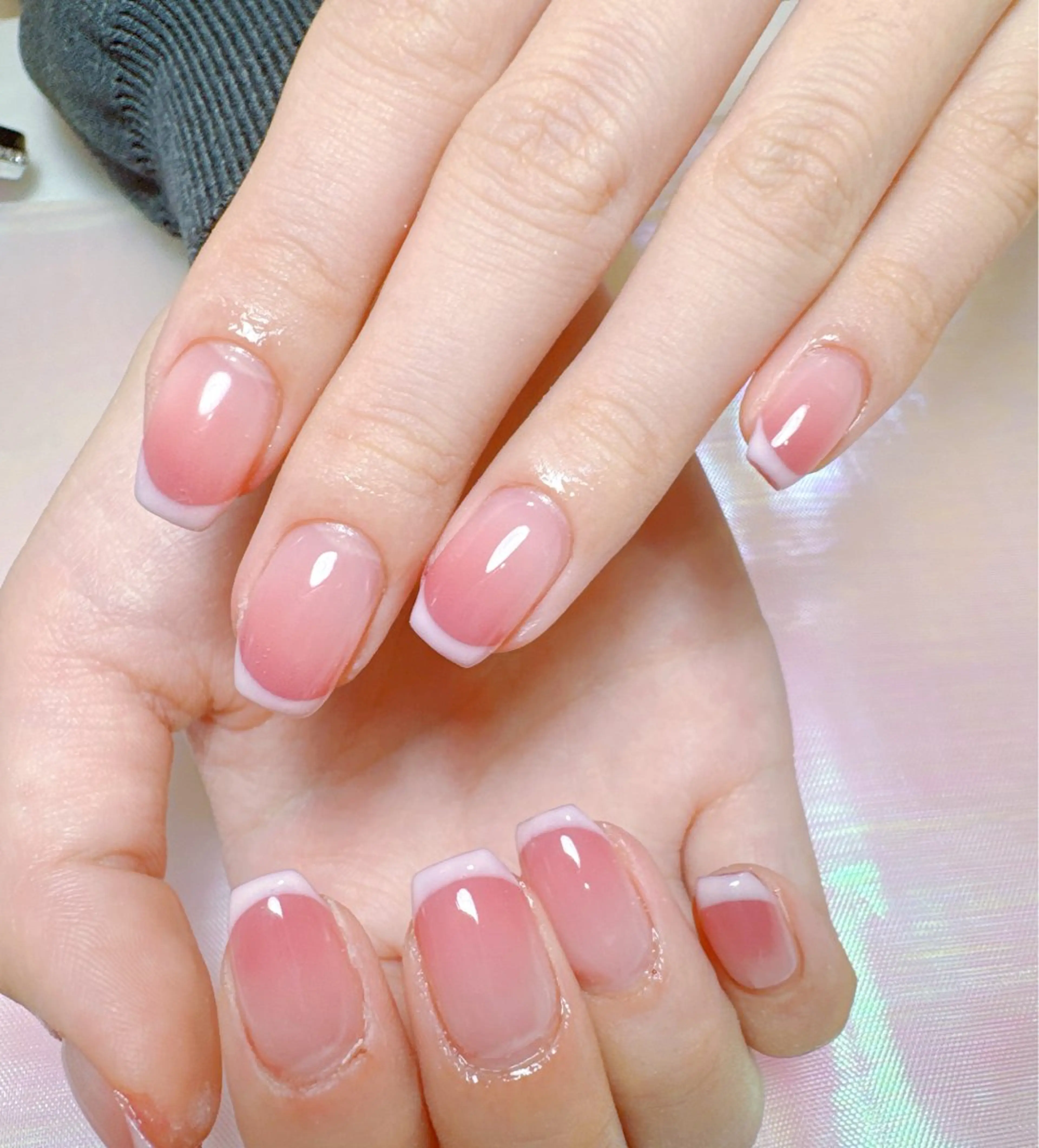 ネイル フレンチネイル グラデーション オフィスネイル シンプルネイル Miu nailのネイルデザイン