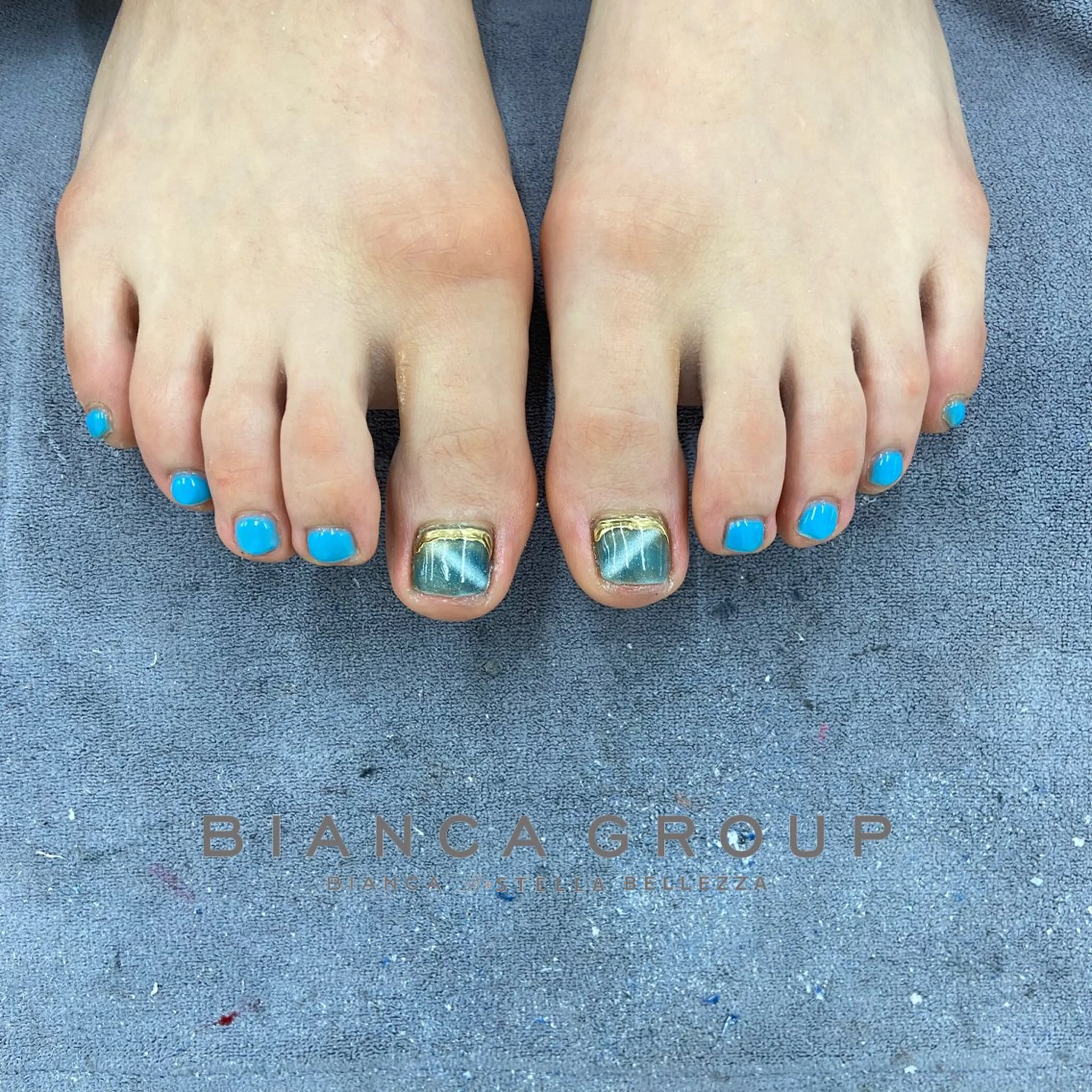 ネイル フットネイル Bianca 若松 颯菜のネイルデザイン