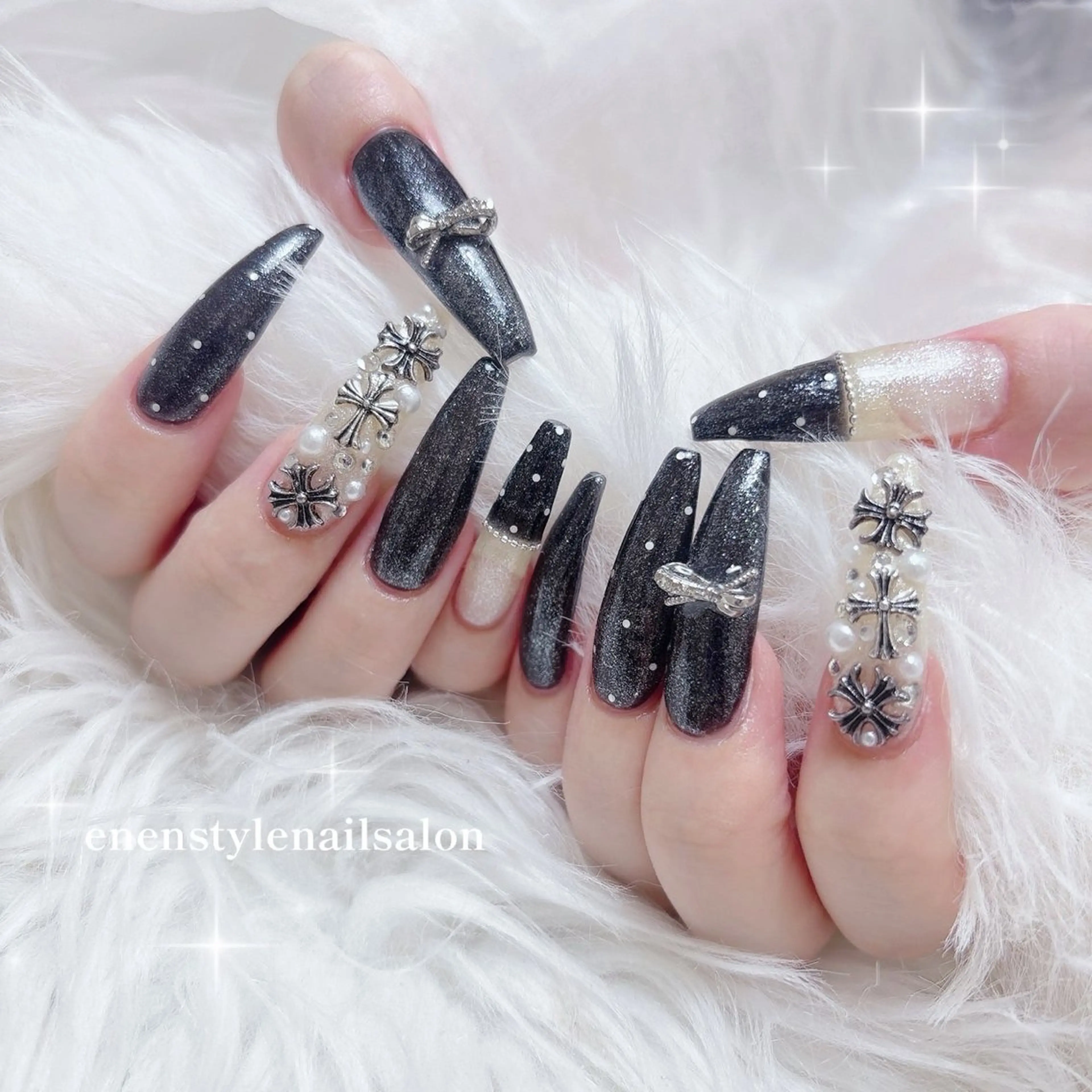 ネイル ハンドネイル 🐾enen style 🐾のネイルデザイン