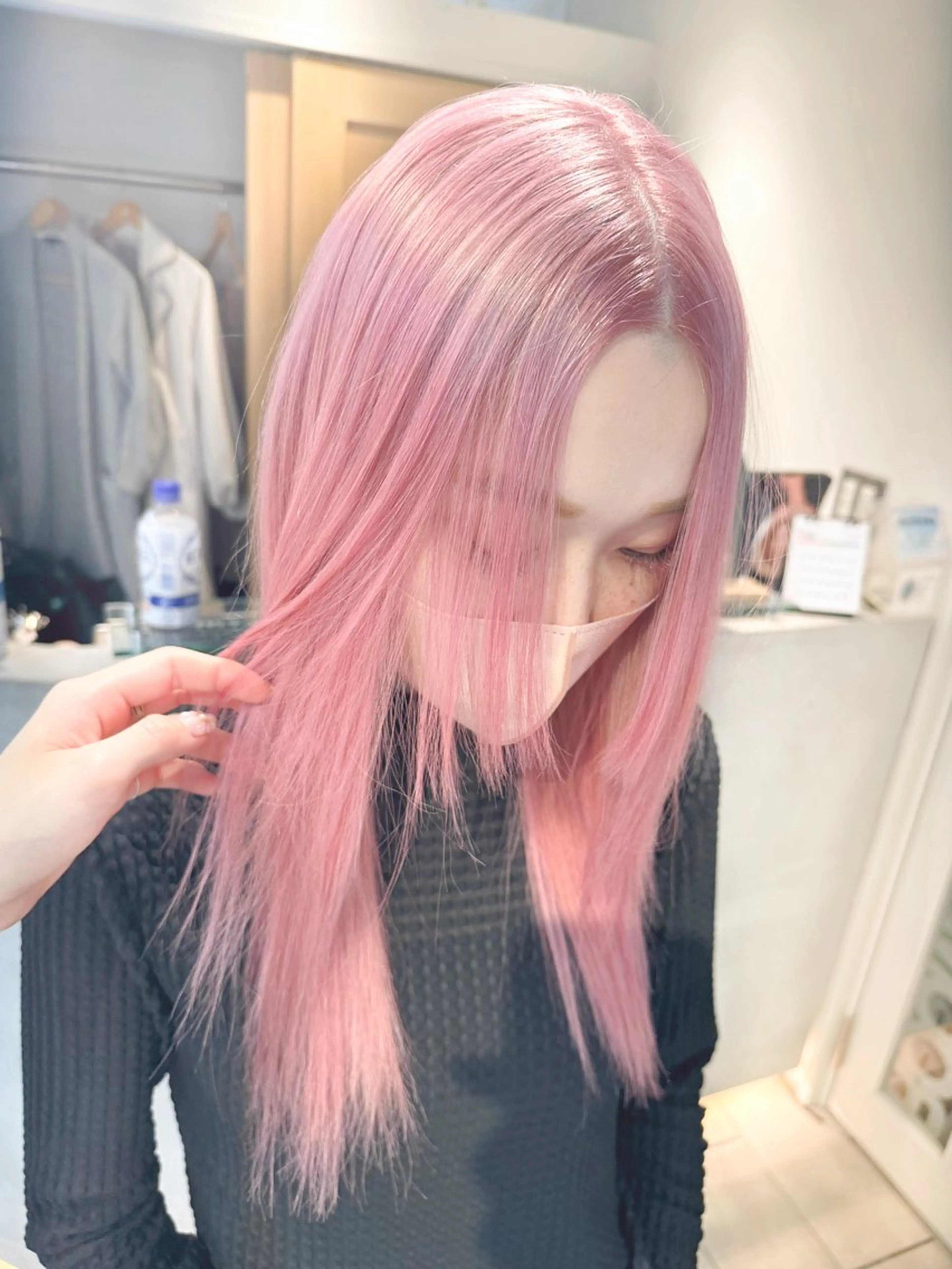 ロング カラー ヘアアレンジ ブリーチ ケアブリーチ ダブルカラー ハイトーンカラー ピンクカラー 💎wakaba💎 モデル募集中のヘアスタイル