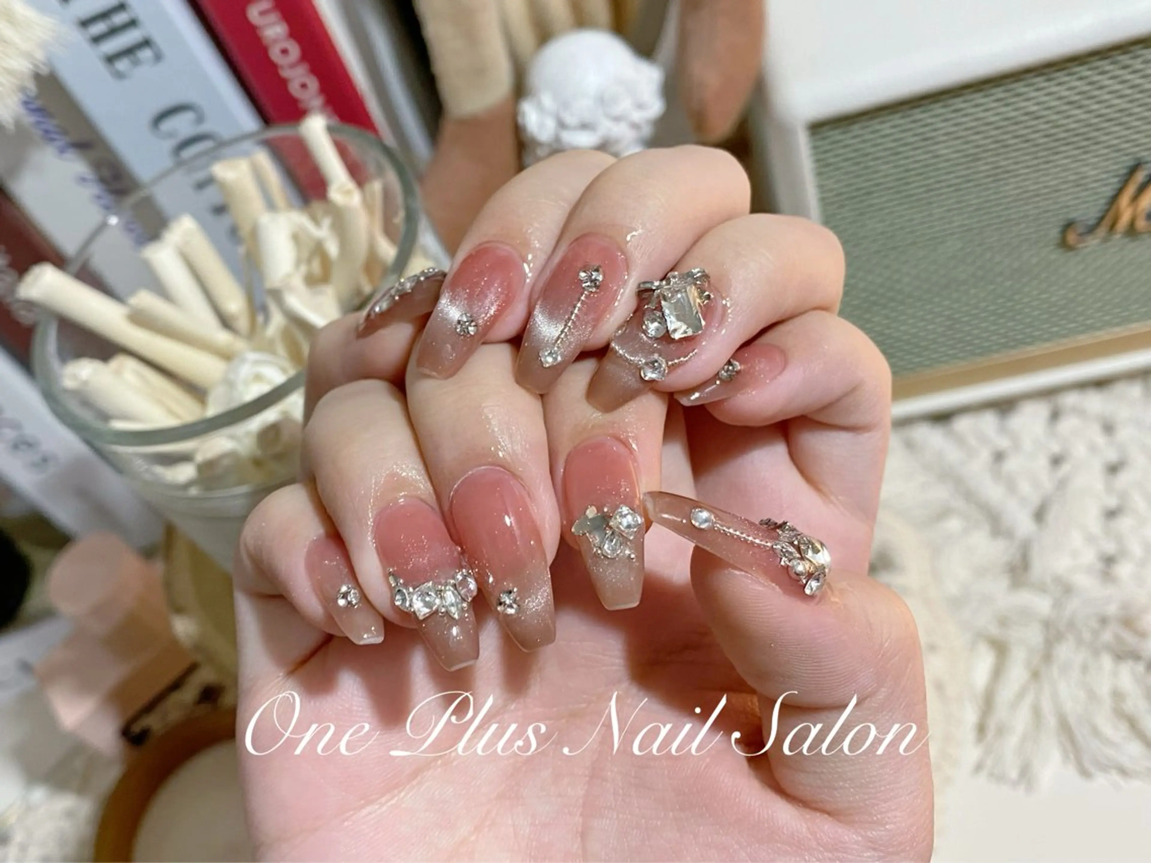 ネイル ハンドネイル One Plus Nail Salonのネイルデザイン