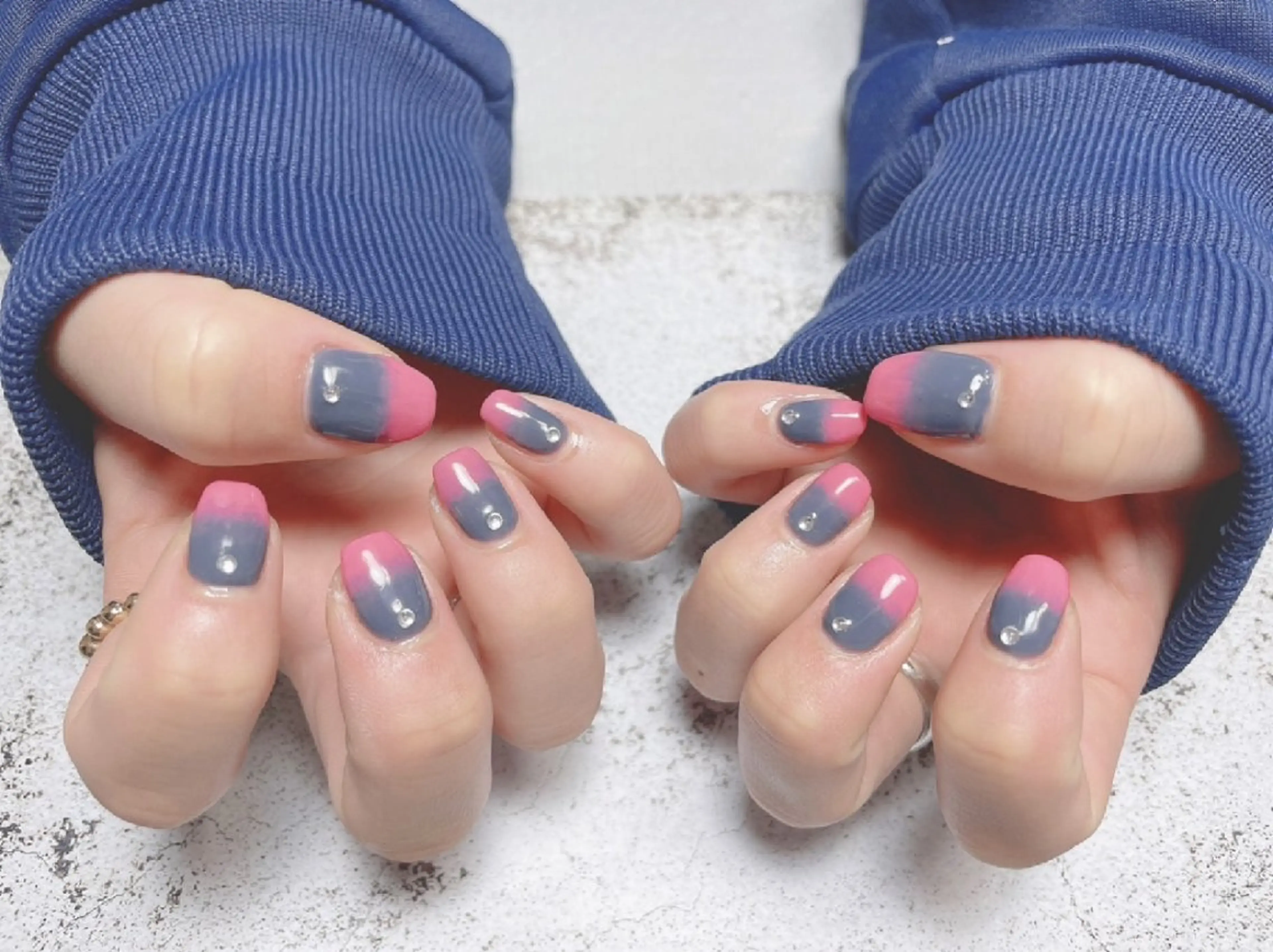 ネイル Nailsalon Blueのネイルデザイン