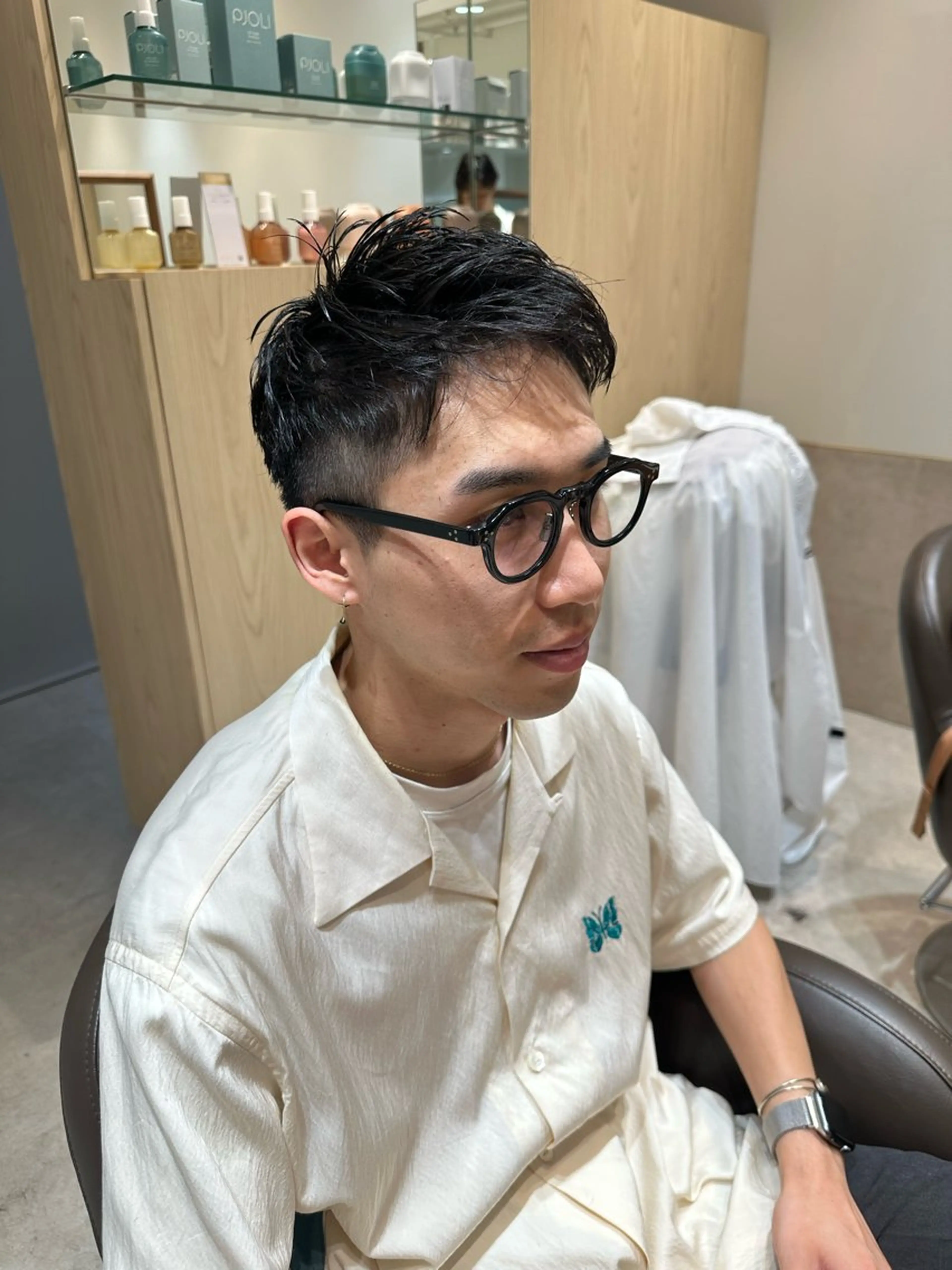 ショート メンズ 松本 涼大朗のヘアスタイル