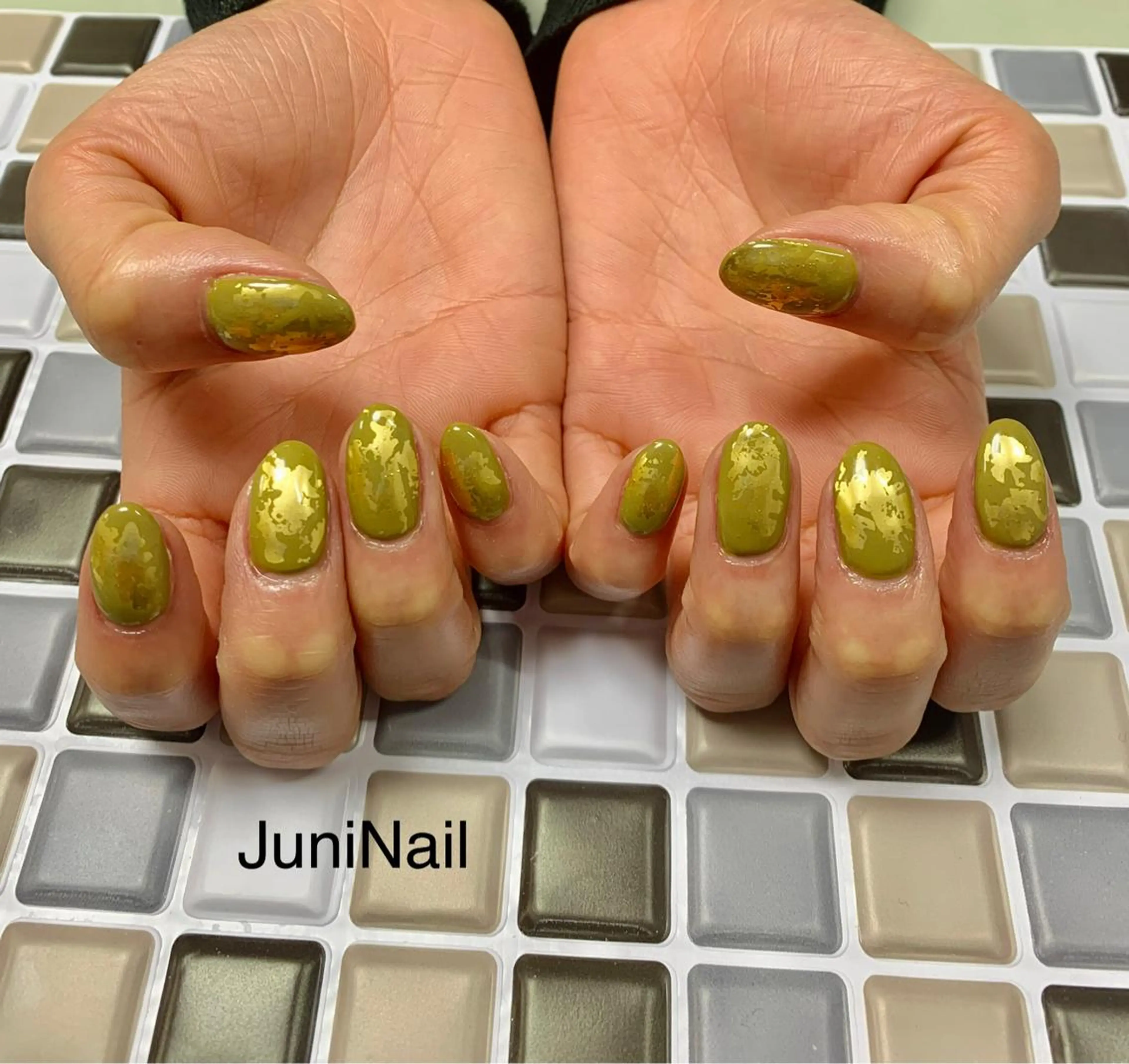 ネイル オーロラネイル クリアネイル 成人式 フラッシュネイル フレンチネイル ハンドネイル JuniNail 주니네일🇰🇷suのネイルデザイン