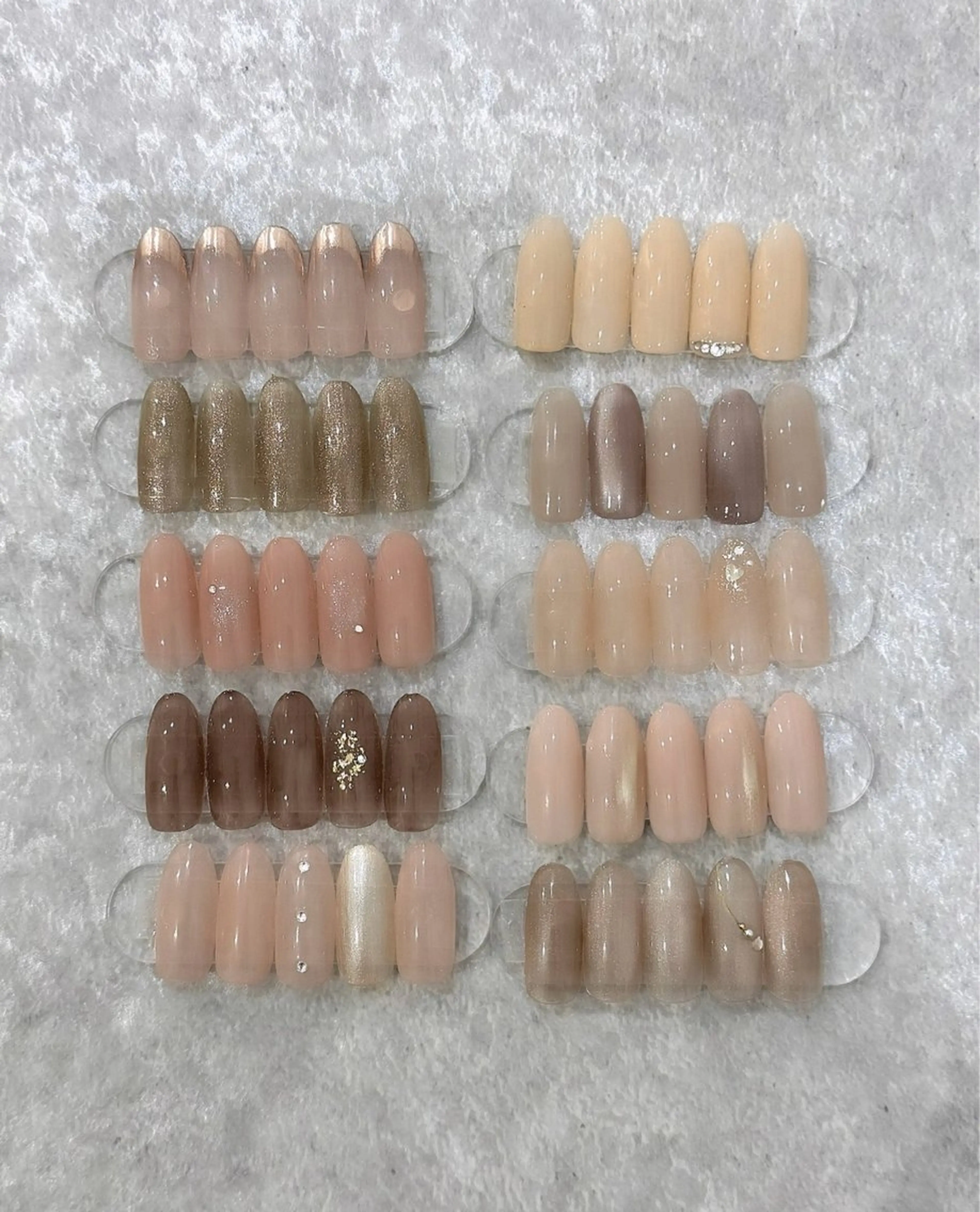 ネイル Rine 放出 (リネ)のネイルデザイン