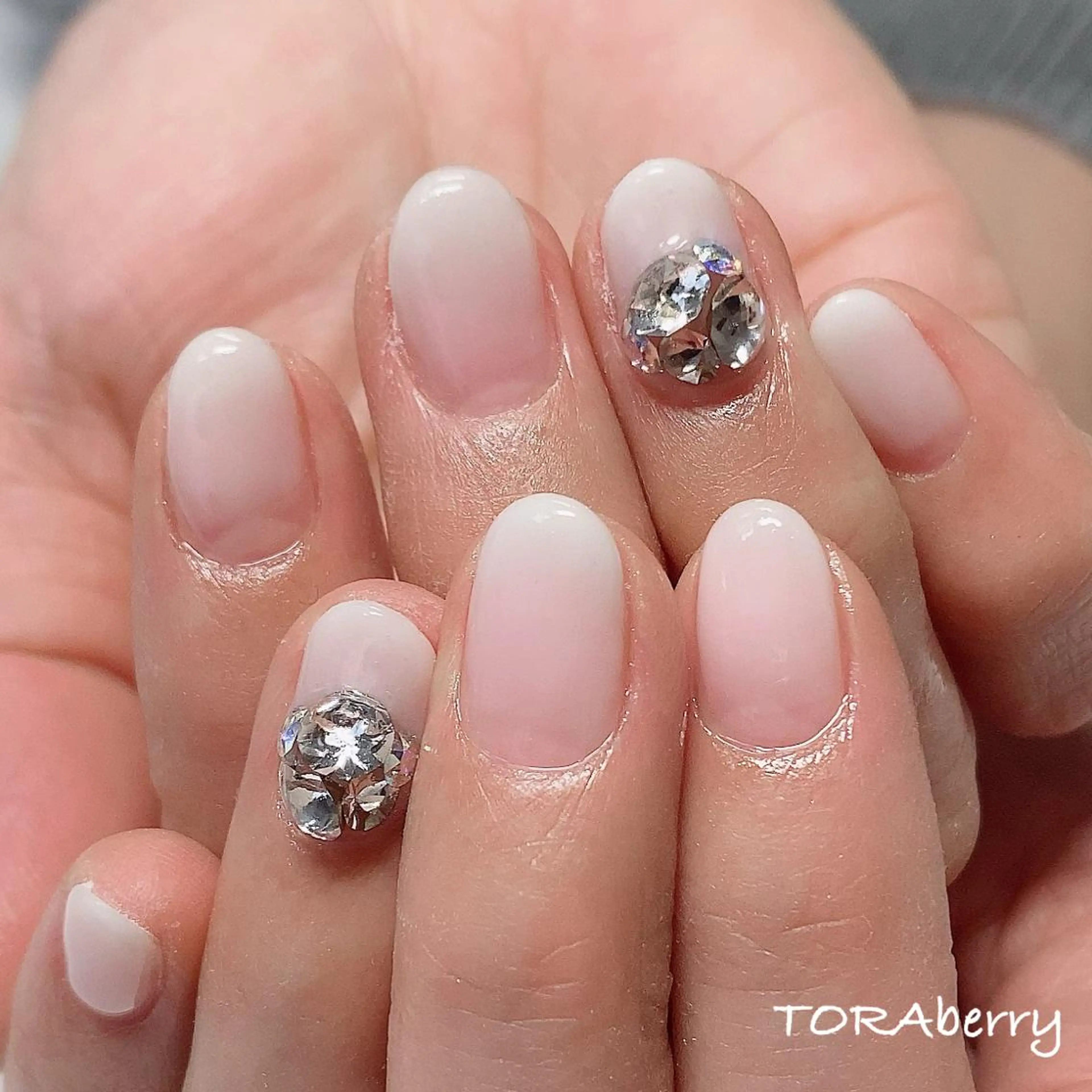 ネイル ネイリスト なつみのネイルデザイン