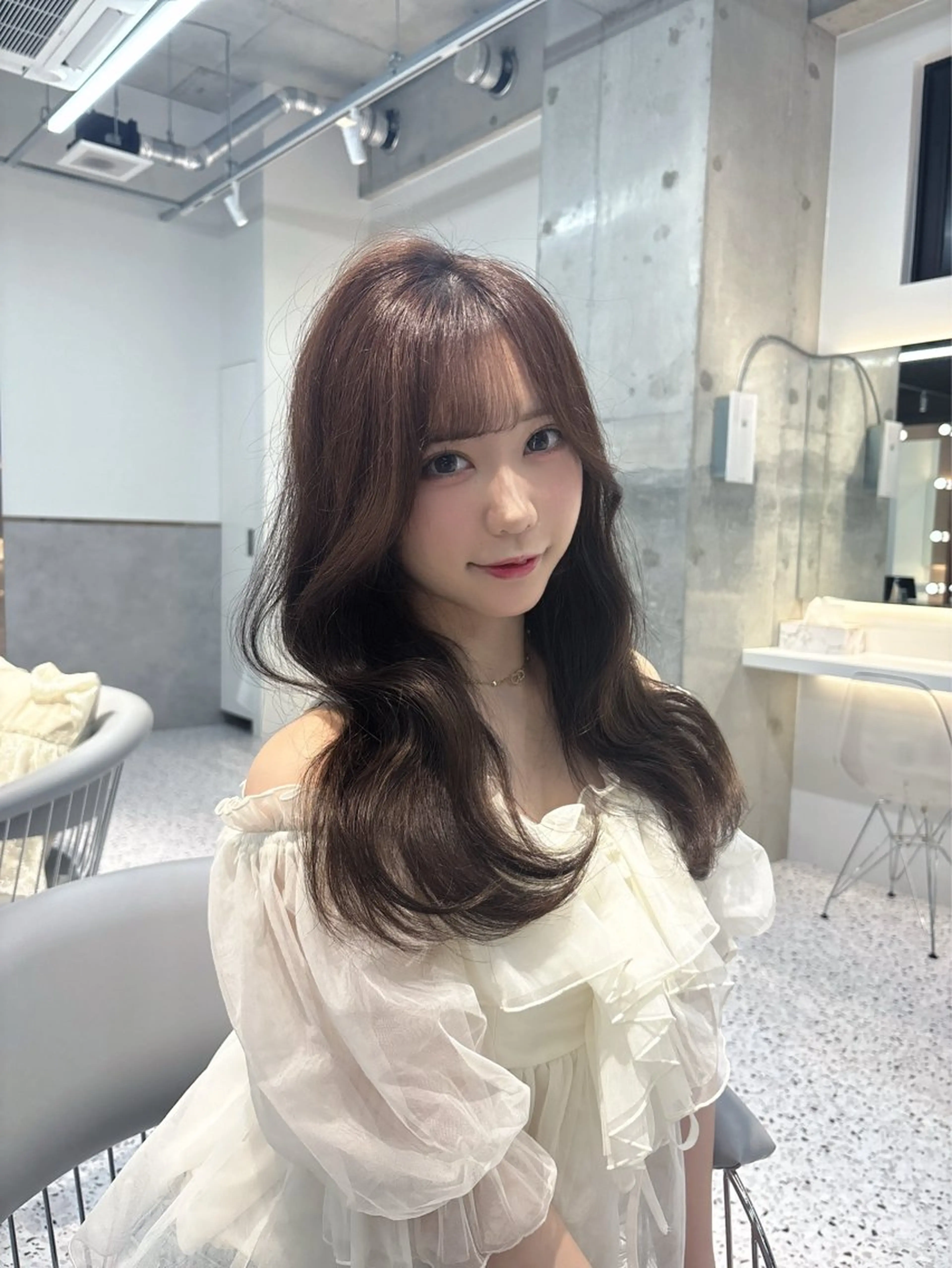 ロング カラー カット ヘアカラー トリートメント yui🎀ブリーチ なしベージュ／博多のヘアスタイル