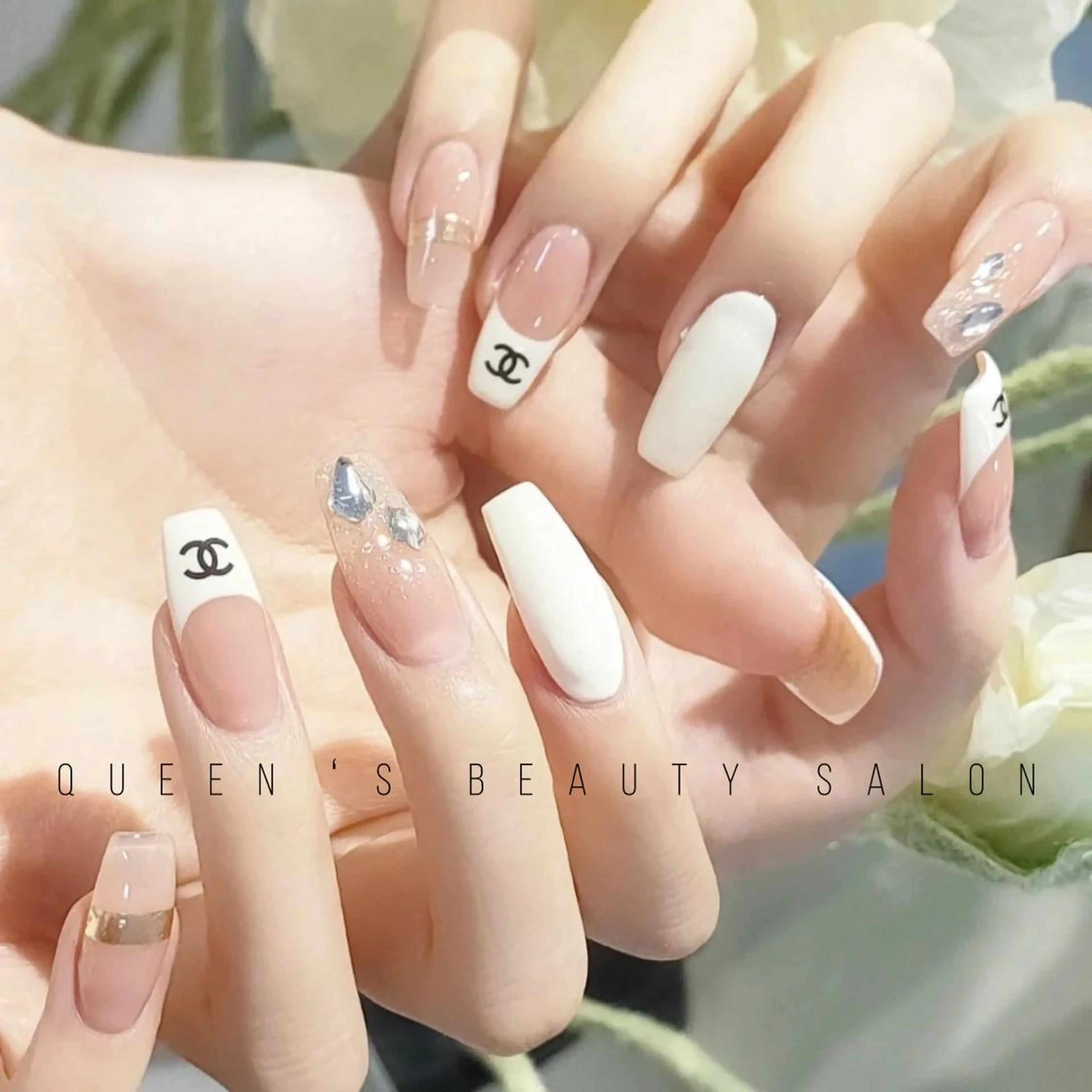 ネイル ハンドネイル Queens マオのネイルデザイン