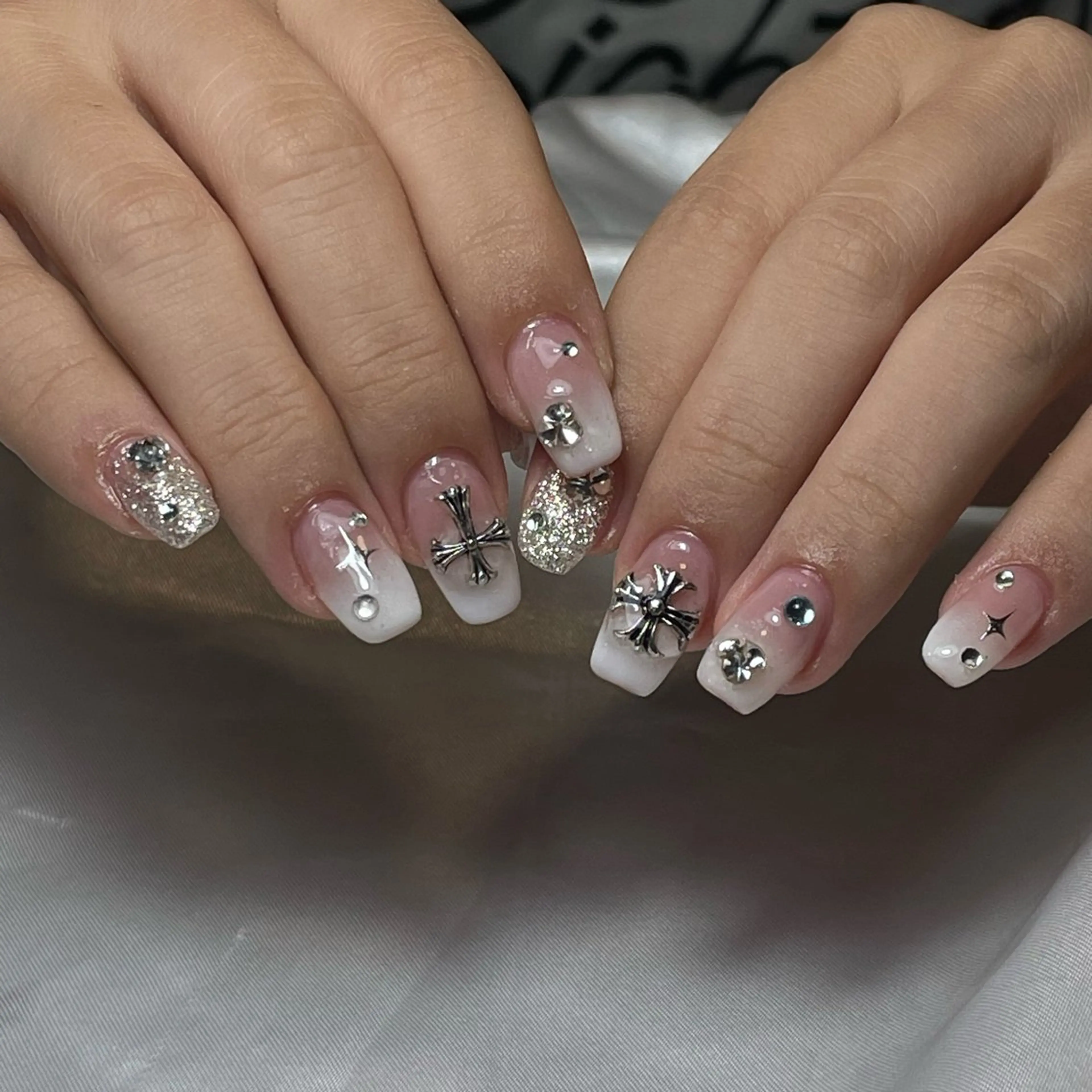 ネイル WATANABE MAYUMIのネイルデザイン