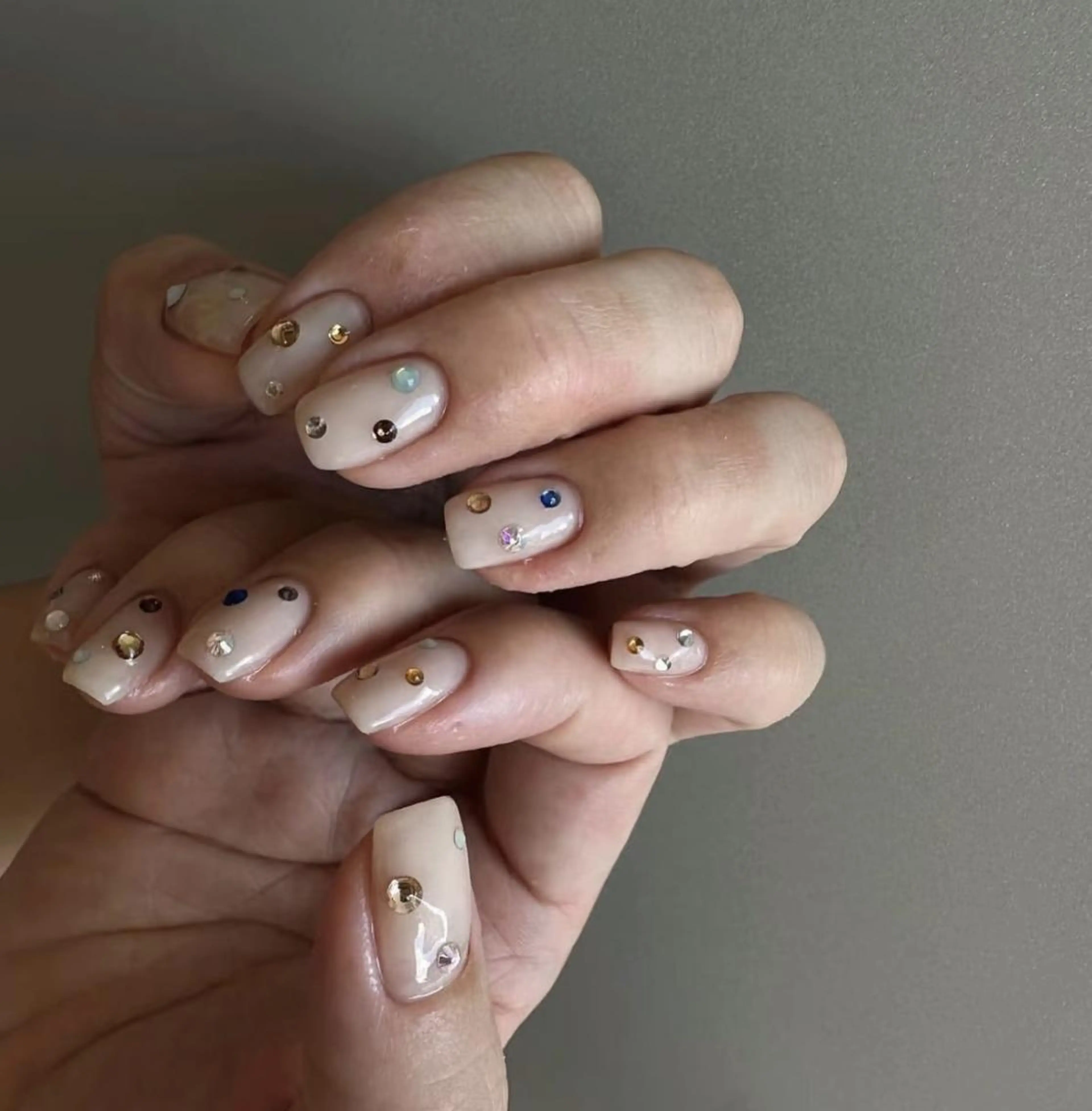 ネイル ハンドネイル 🎀 NaNa_nailのネイルデザイン