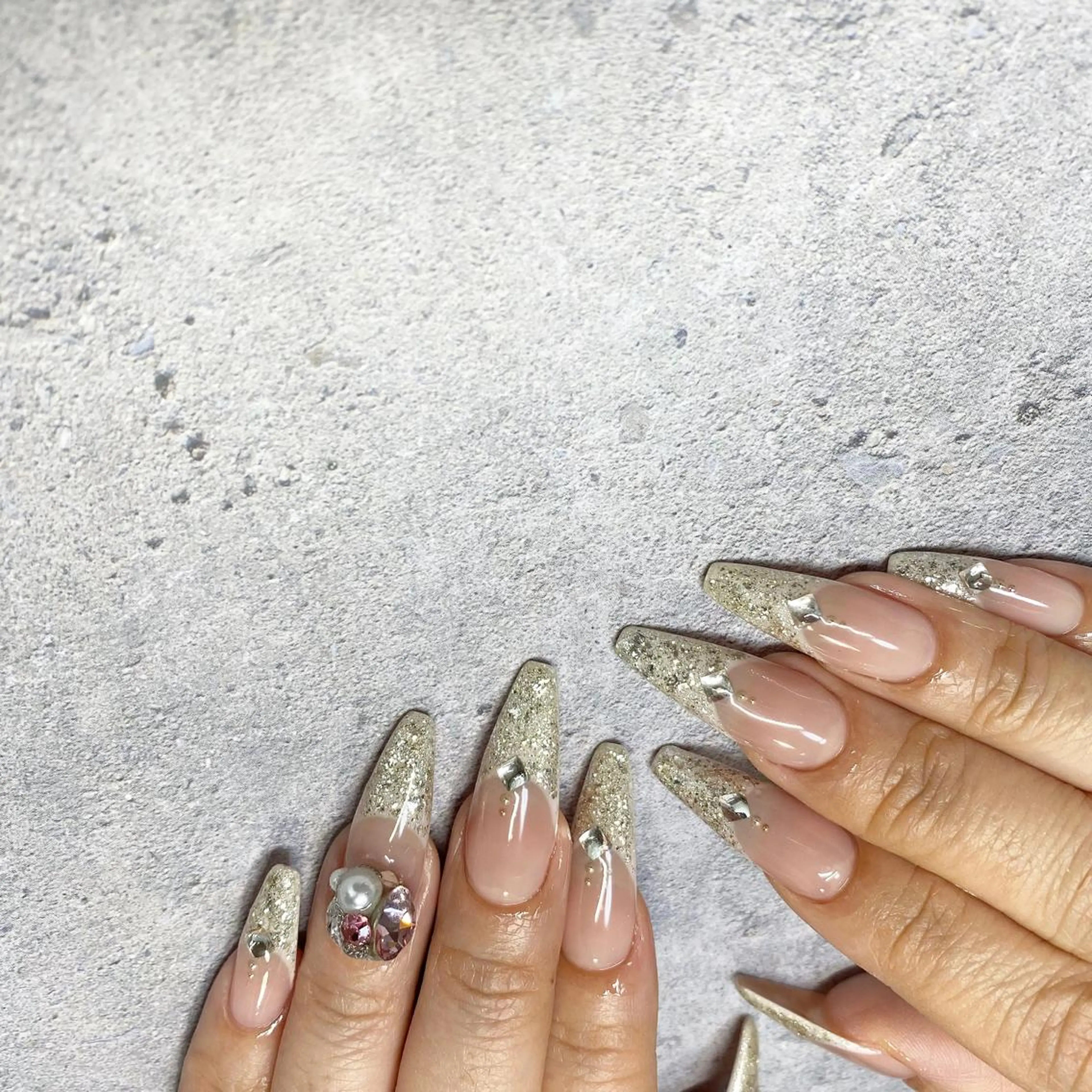 ネイル ハンドネイル nailsalon Cee【橿原市】のネイルデザイン