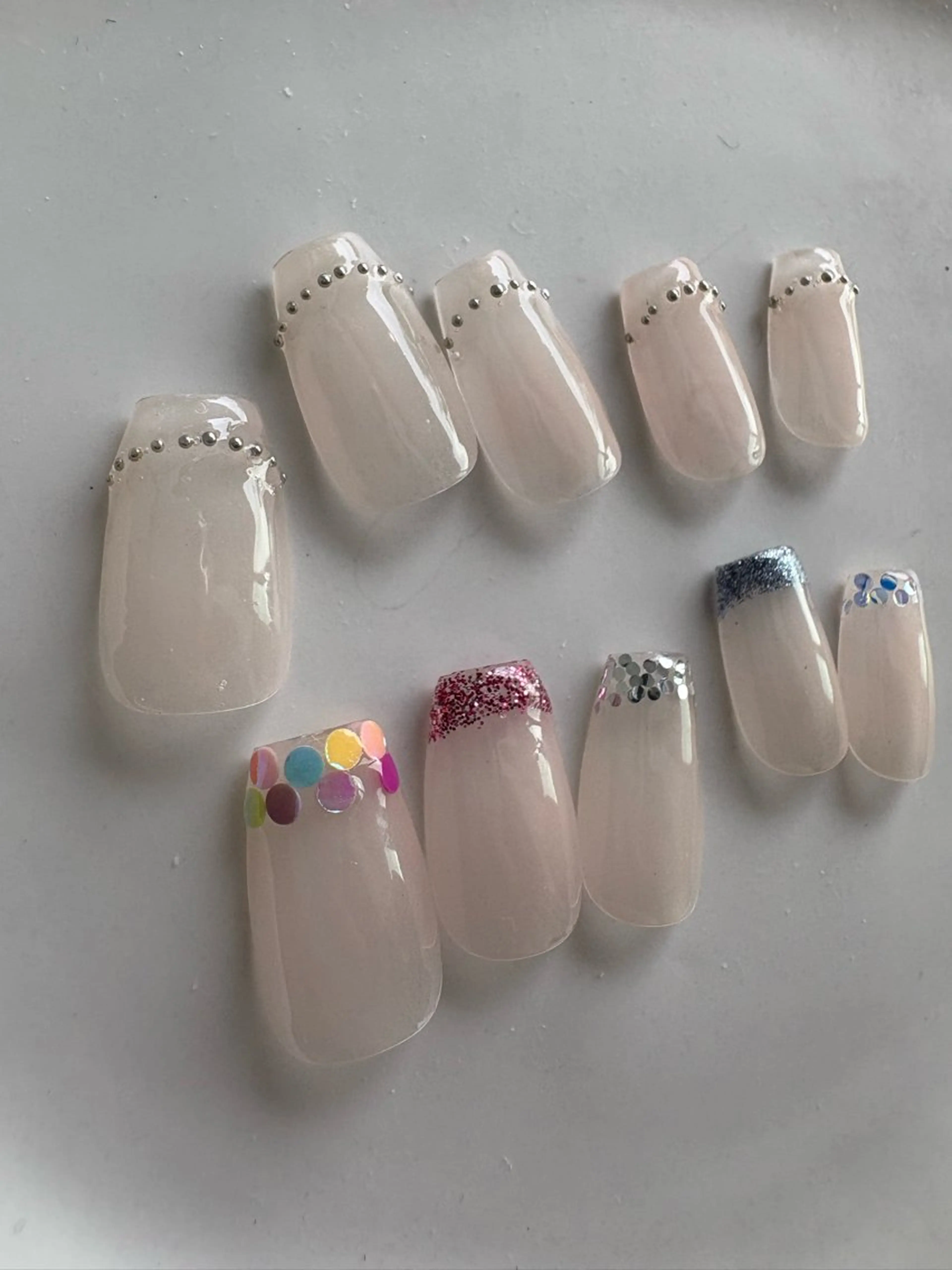 ネイル フレンチネイル ハンドネイル 🌲🌳🚪iiit o🌲🌳🌲のネイルデザイン