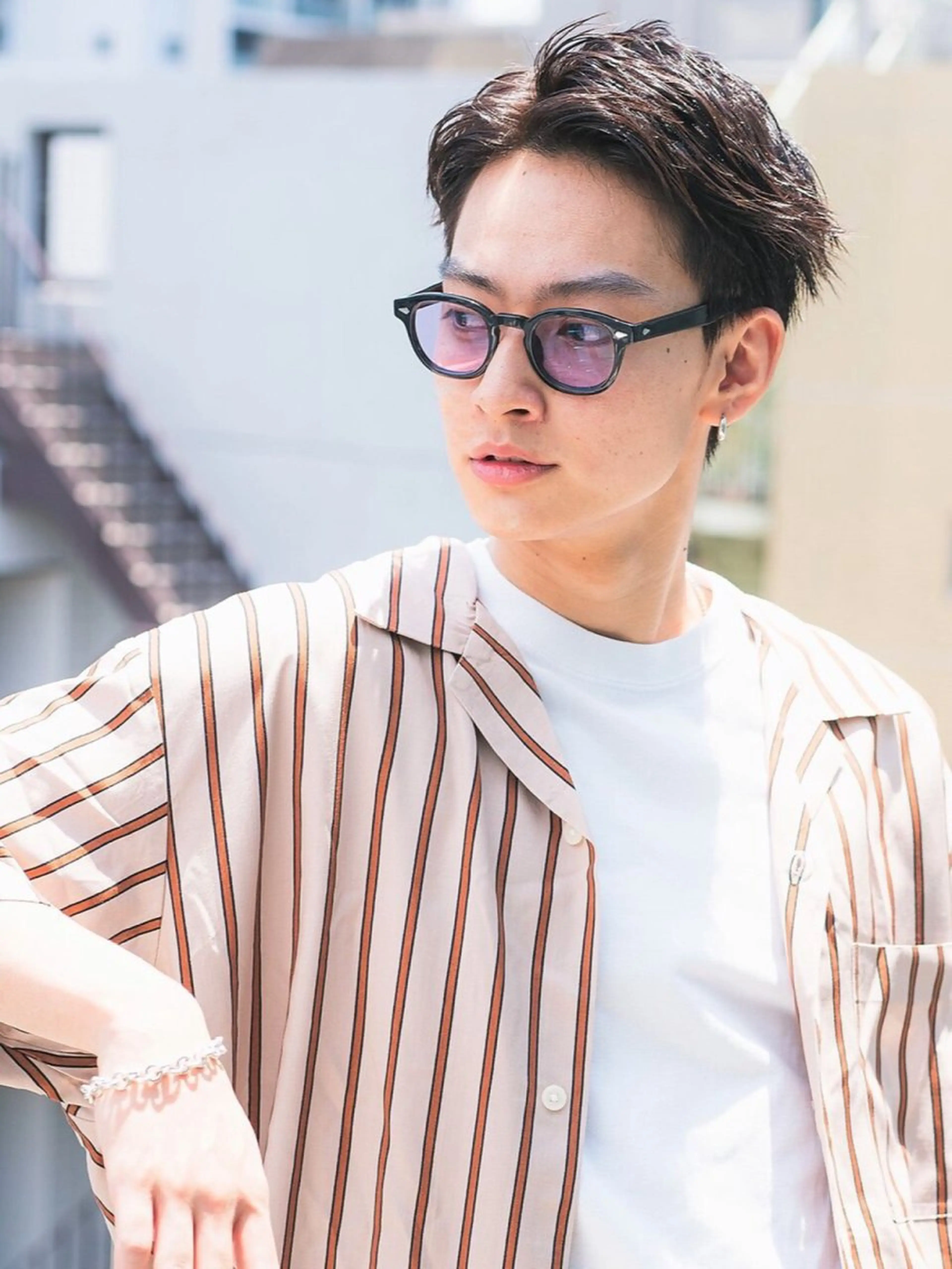 ショート パーマ メンズ アップバング ビジネス センターパート フェードカット メンズハイライト 💁‍♂️メンズカッ トパーマ💈大田涼華のヘアスタイル