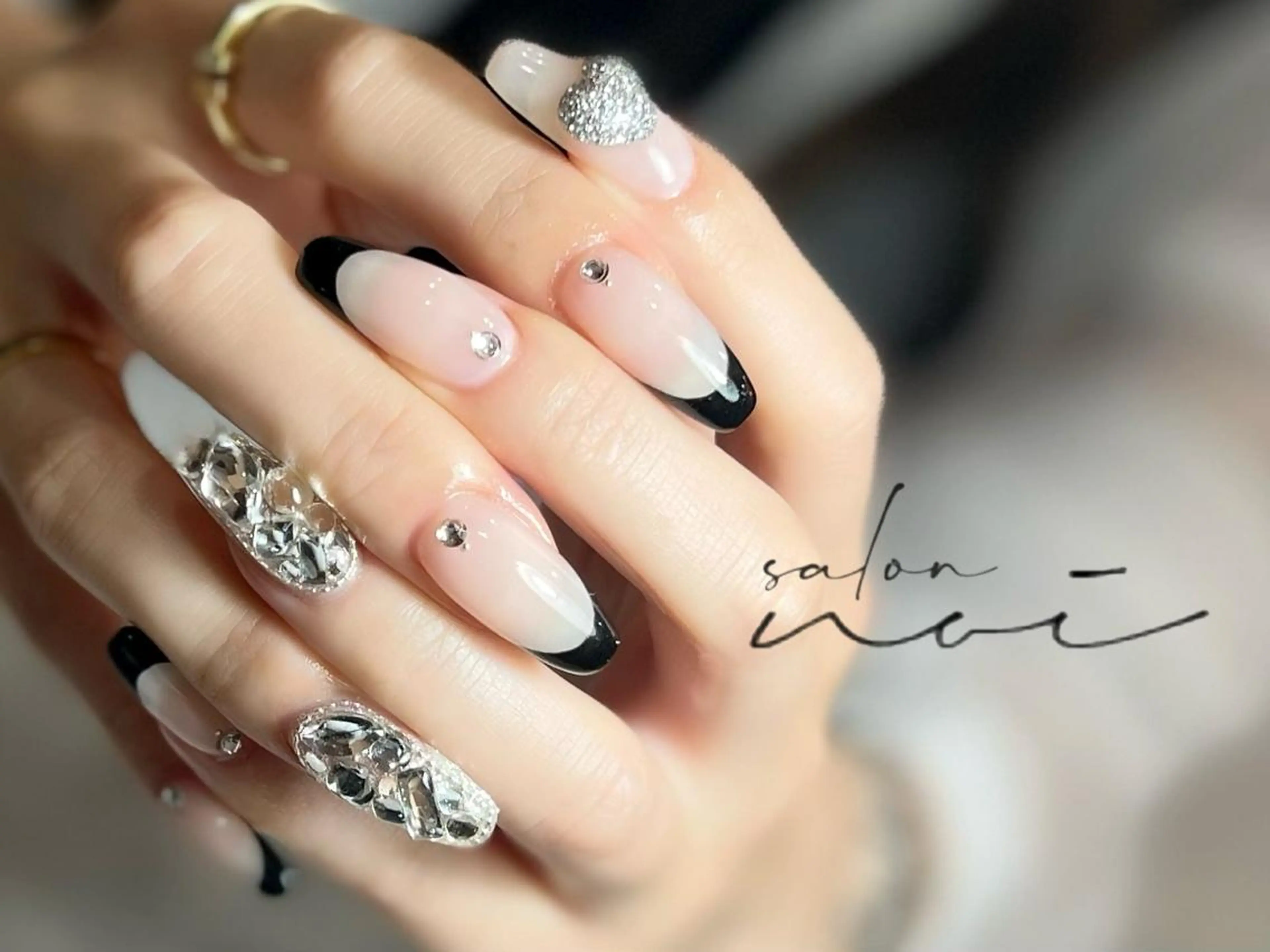 ネイル フレンチネイル ハンドネイル salon noi所属・salon noiのネイルデザイン