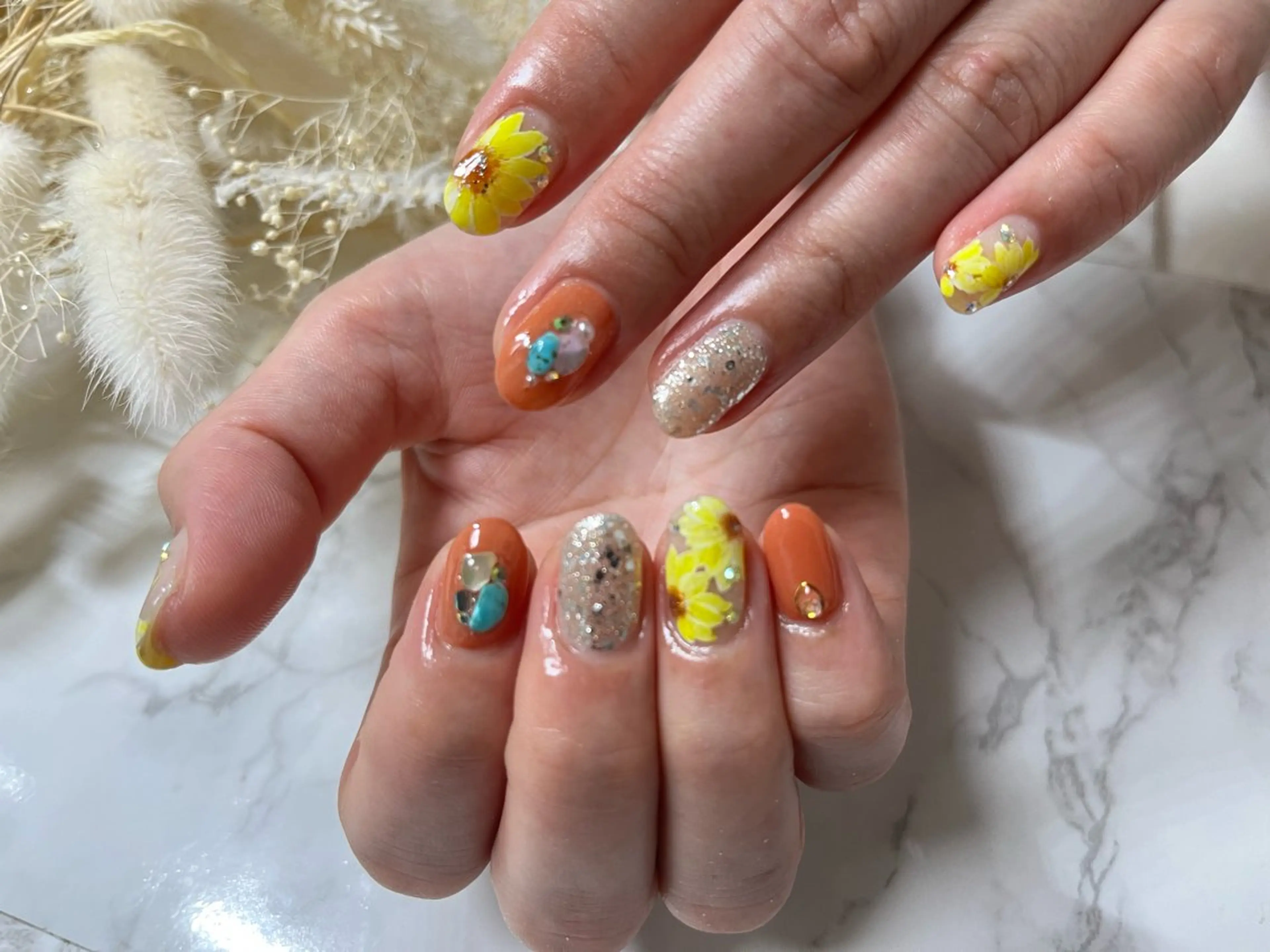 ネイル Nailsalon Sunflowerのネイルデザイン