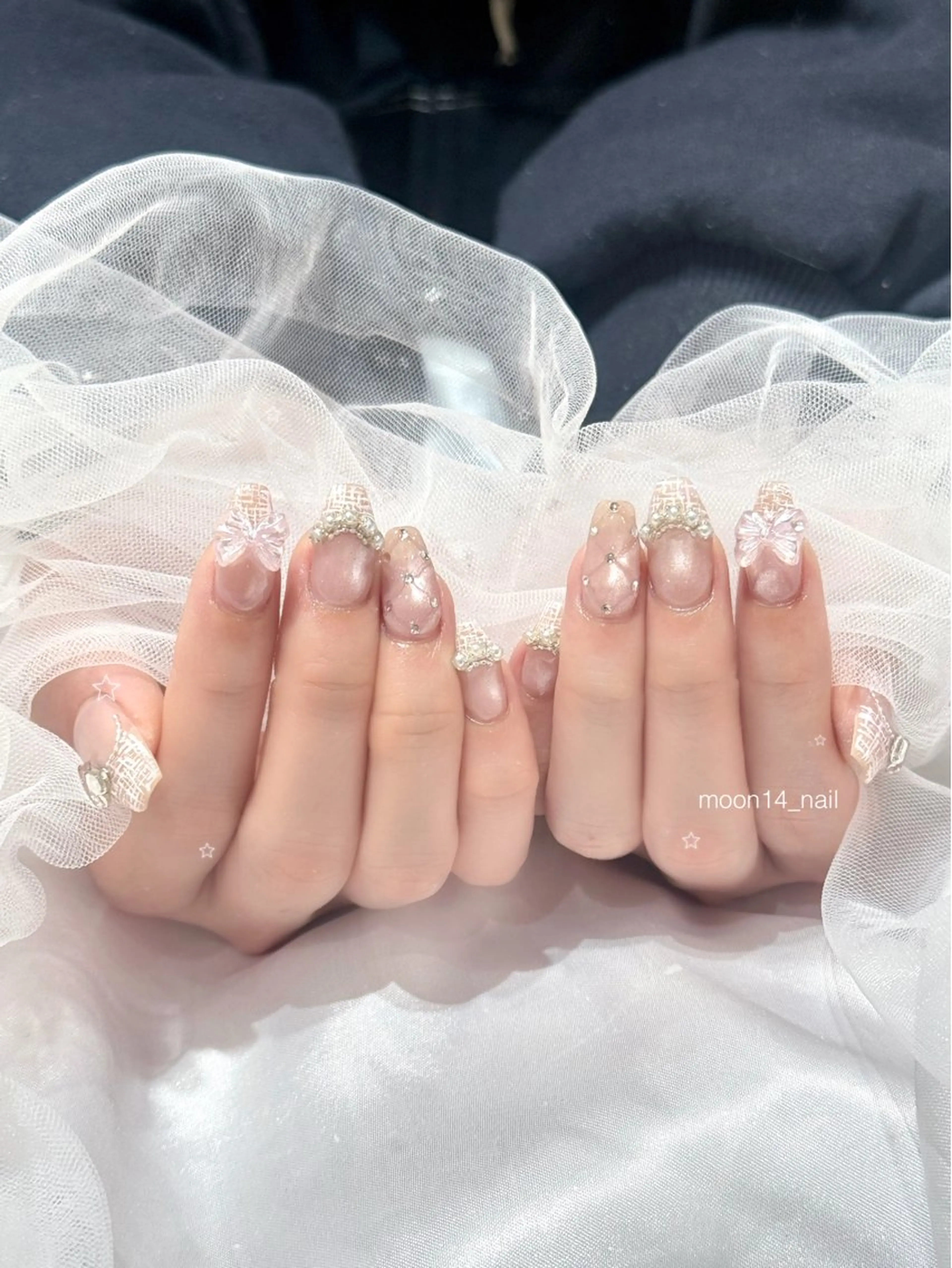 ネイル ジェルネイル マグネットネイル パラジェル ピンク リボン ハンドネイル natsuki 💫のネイルデザイン