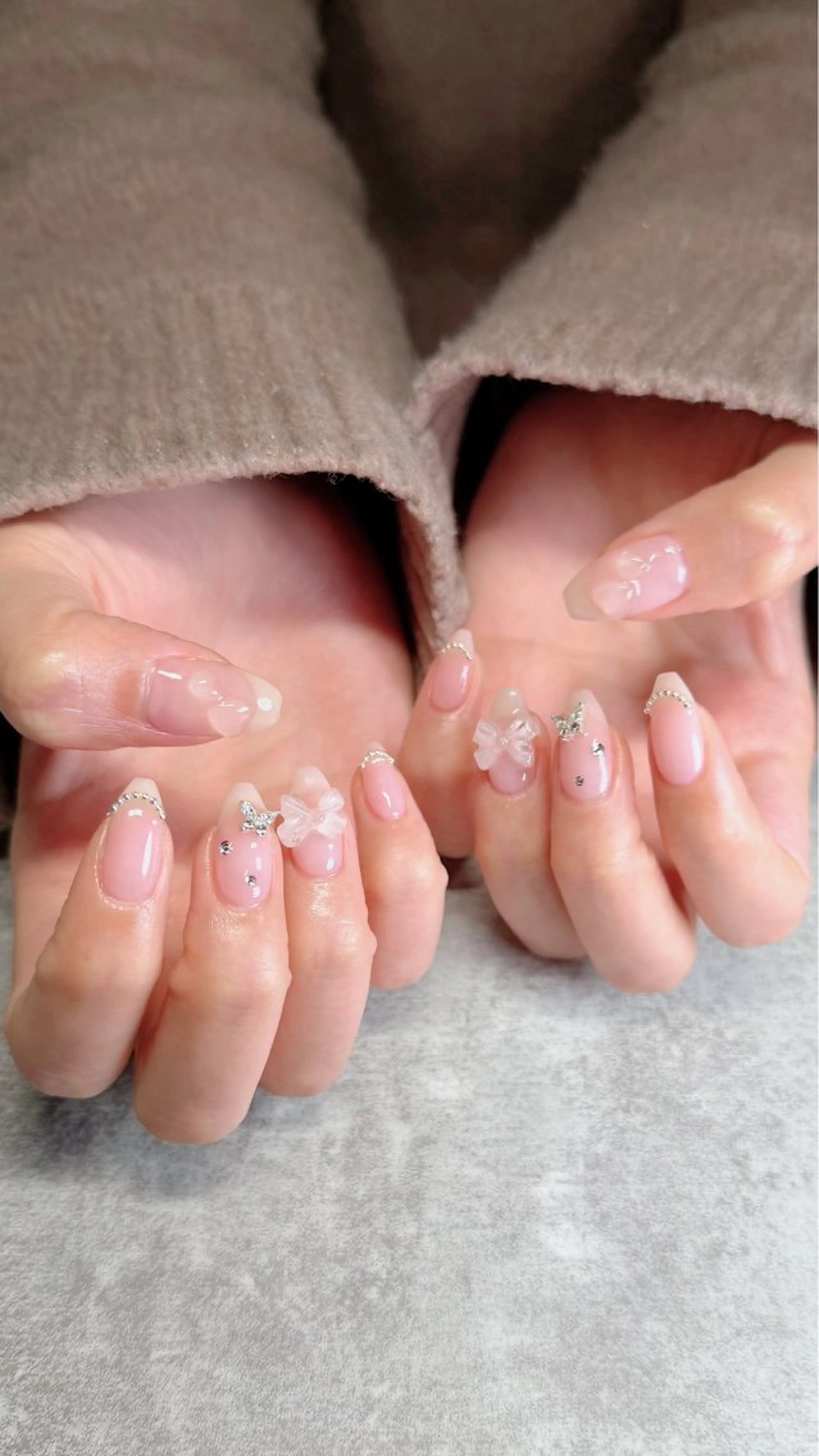 ネイル haleyume所属・shino🌟 痛ネイルのネイルデザイン