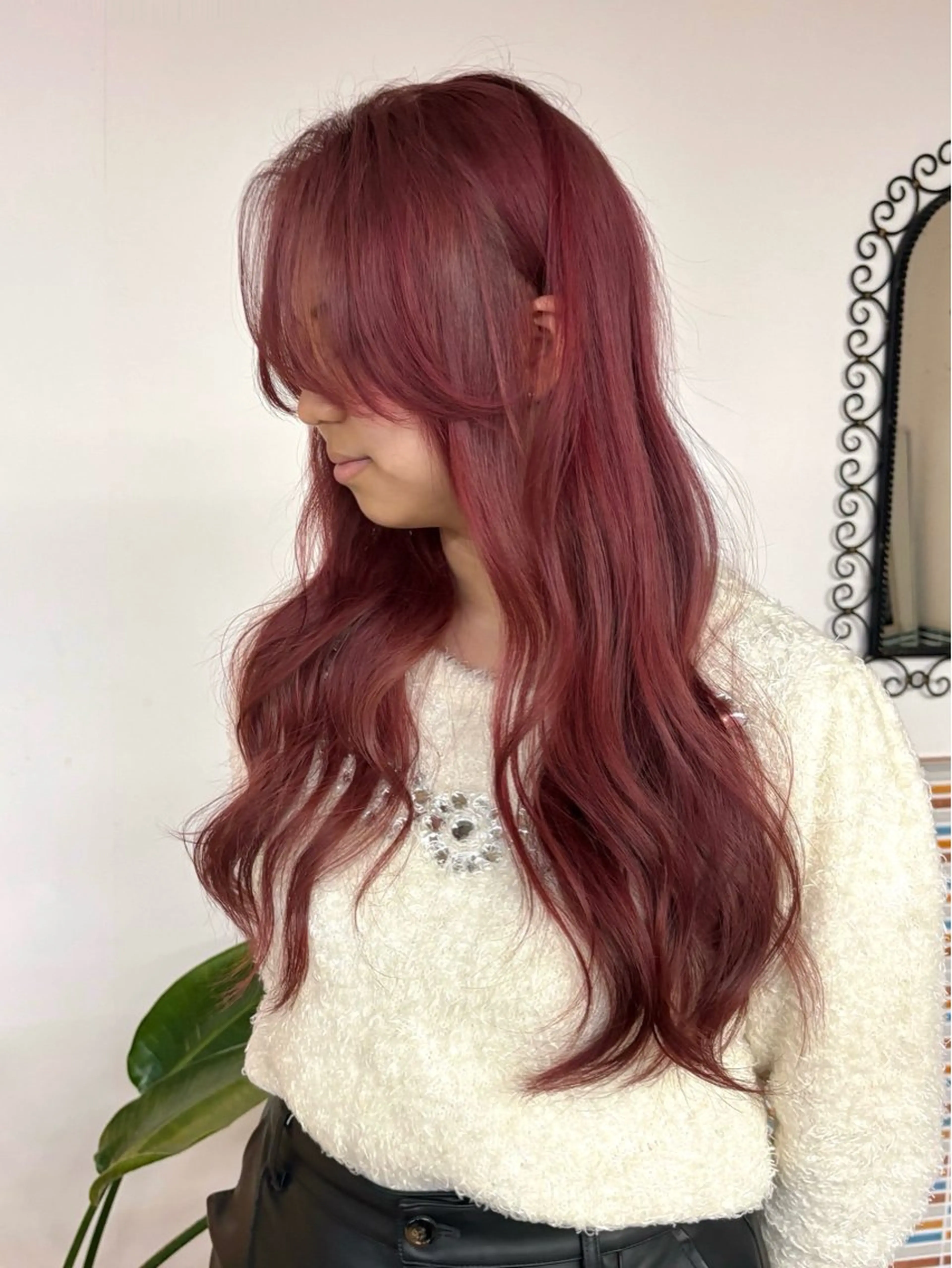 ロング カラー レッドカラー ヘアカラー トリートメント 【梅田】ハッシュ /デザインカラーのヘアスタイル