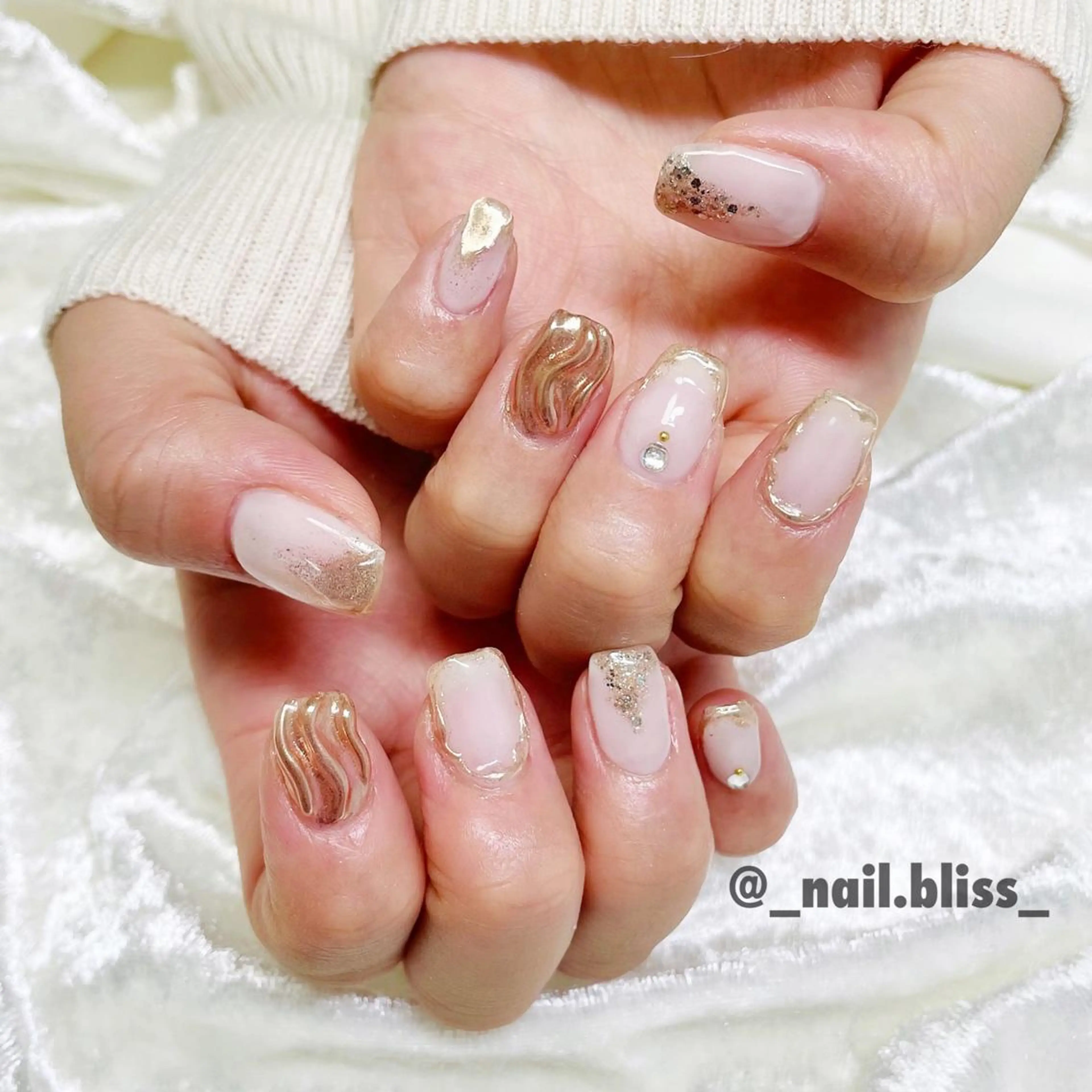 ネイル ニュアンスネイル ハンドネイル NAIL BLISSのネイルデザイン