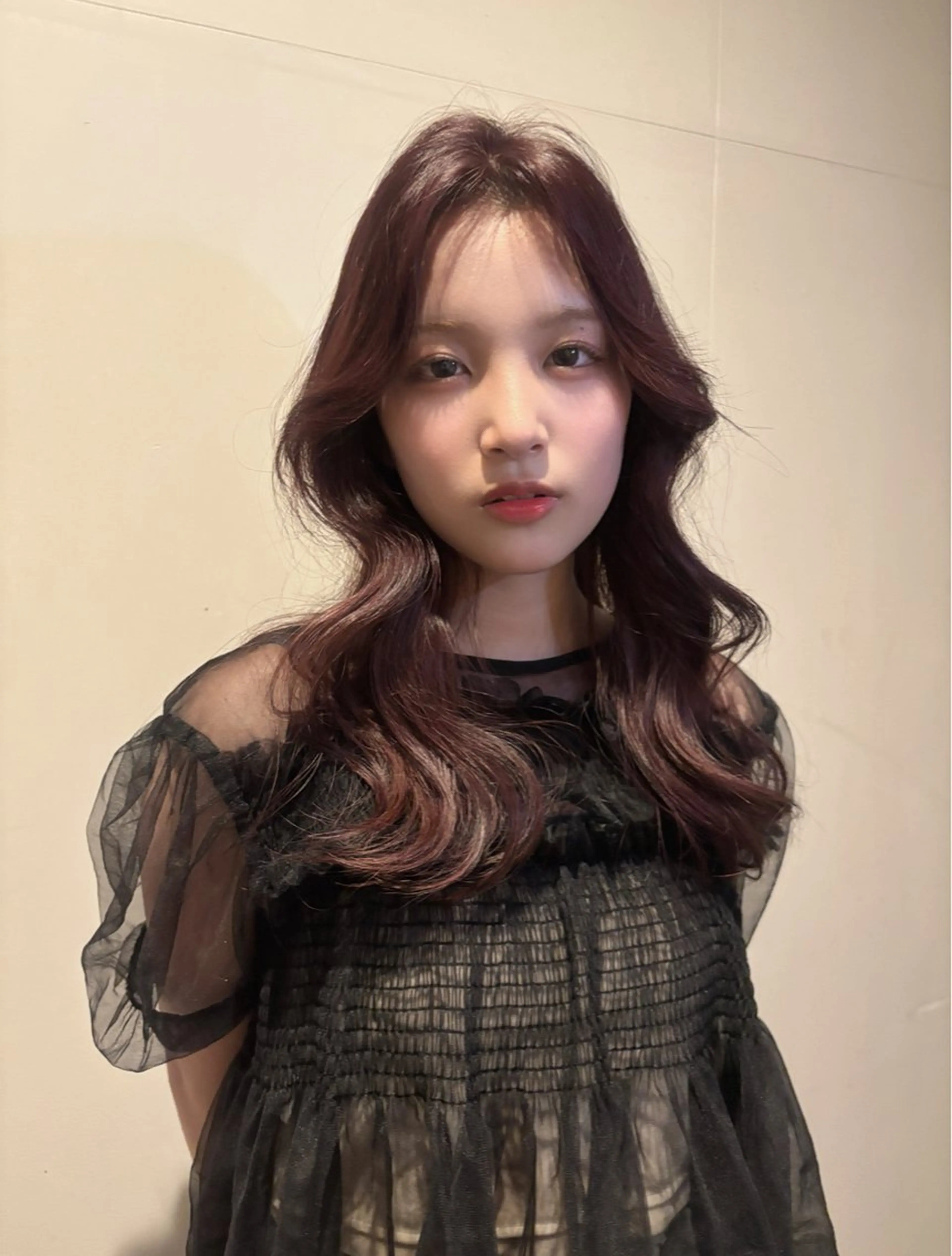 セミロング nanami IROW大名のヘアスタイル