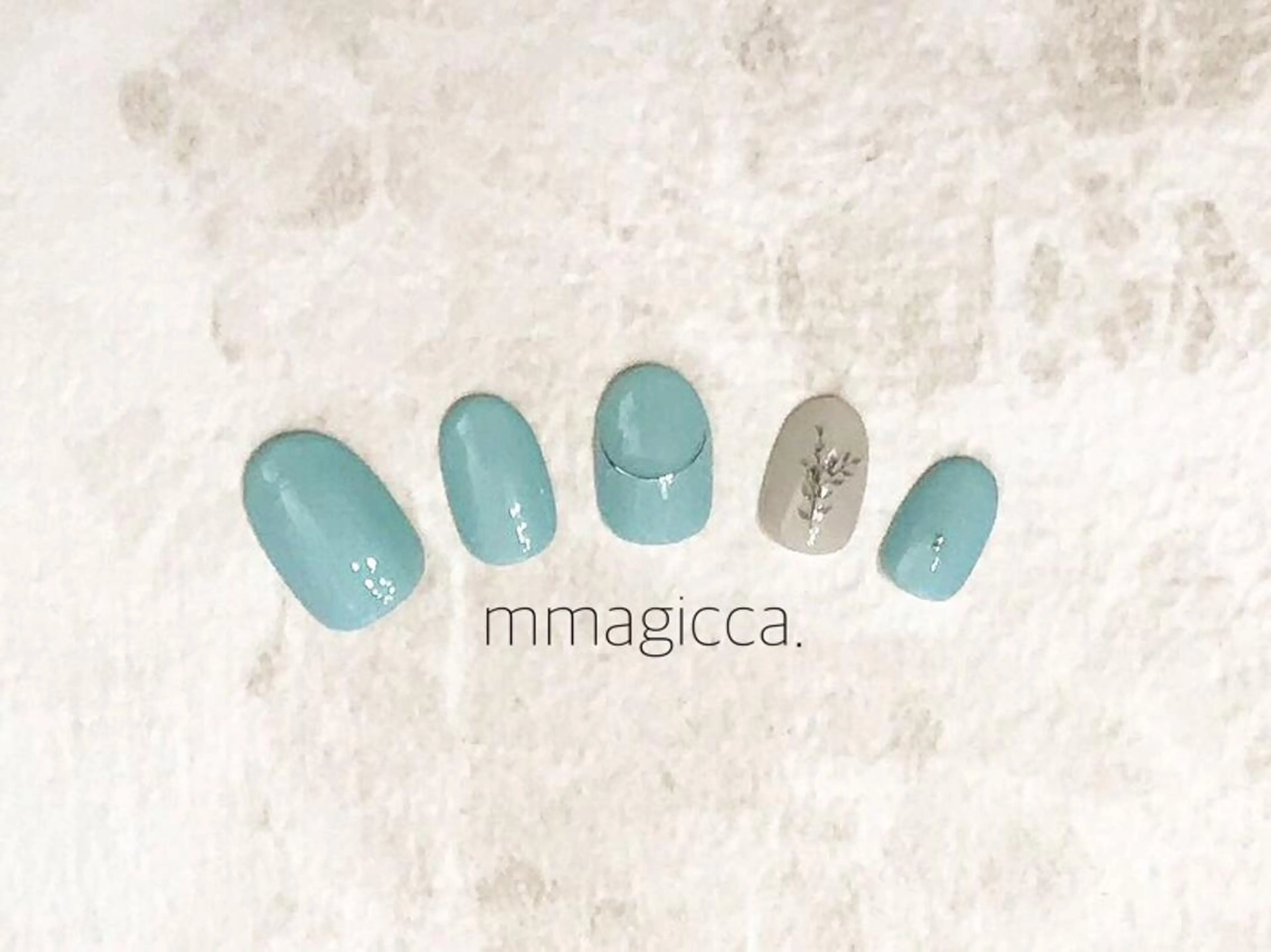 ネイル ジェルネイル mmagicca. 【 まじか. 】のネイルデザイン