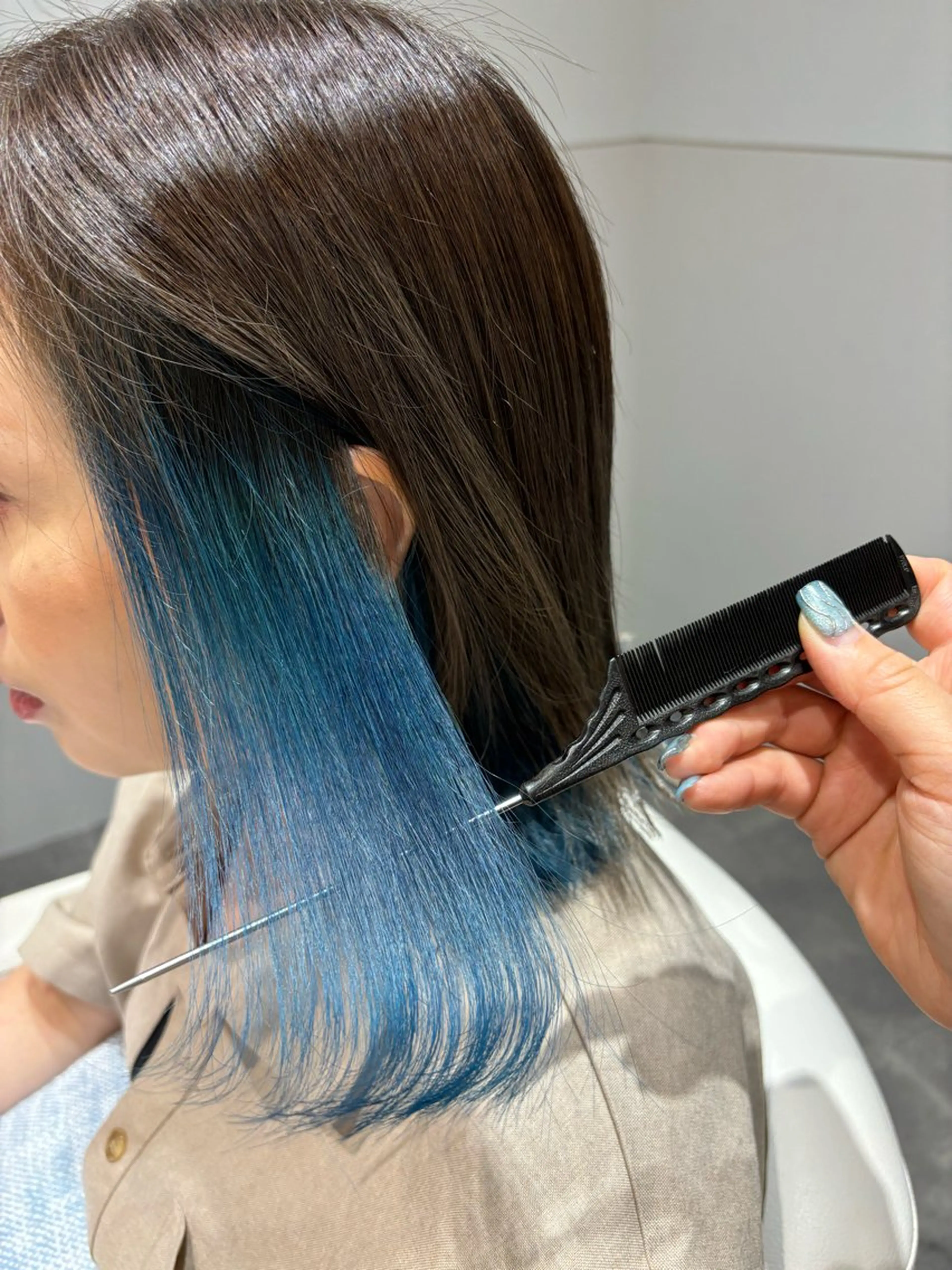 ミディアム ヘアカラー トリートメント 美髪ヘア 🤍erikaのヘアスタイル