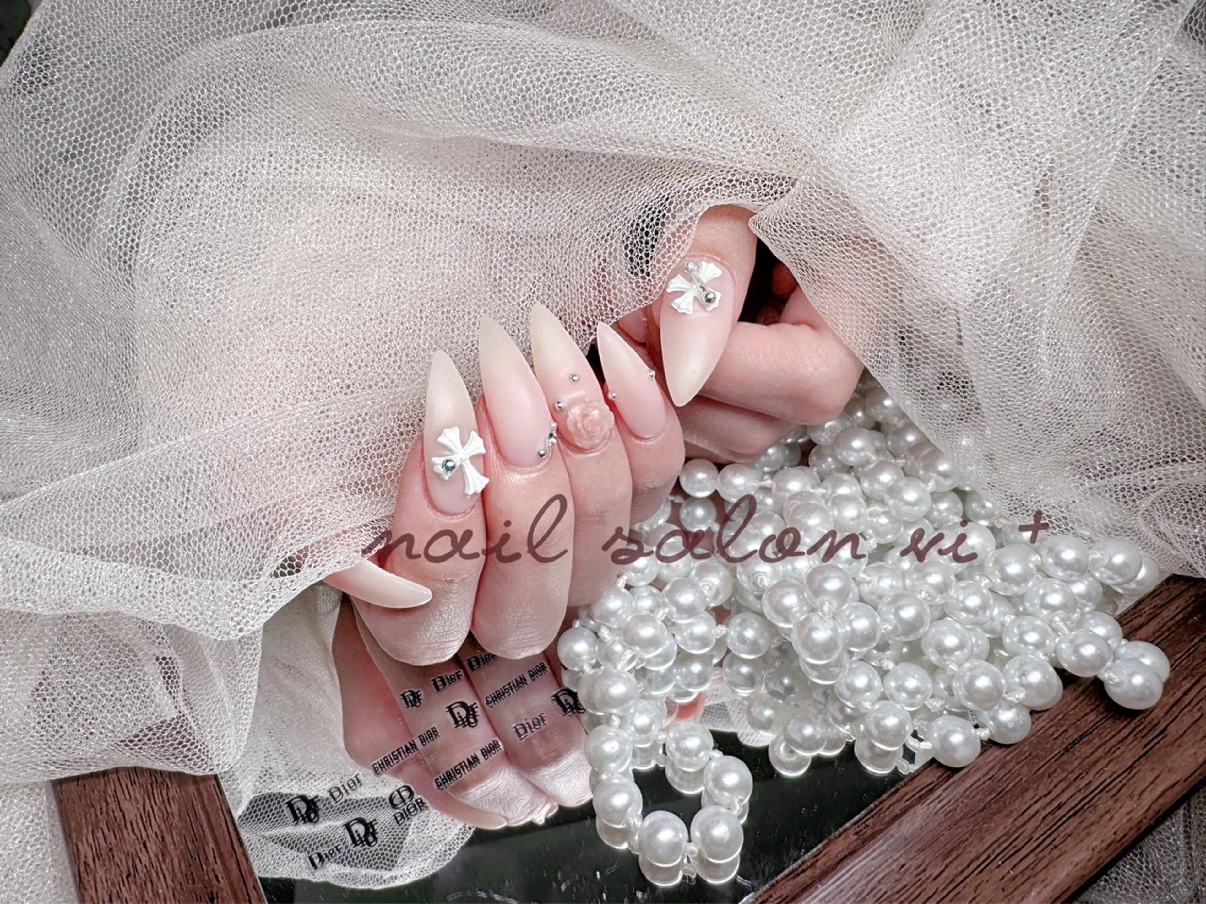 ネイル ハンドネイル ✨Nailsalon Vi+✨のネイルデザイン