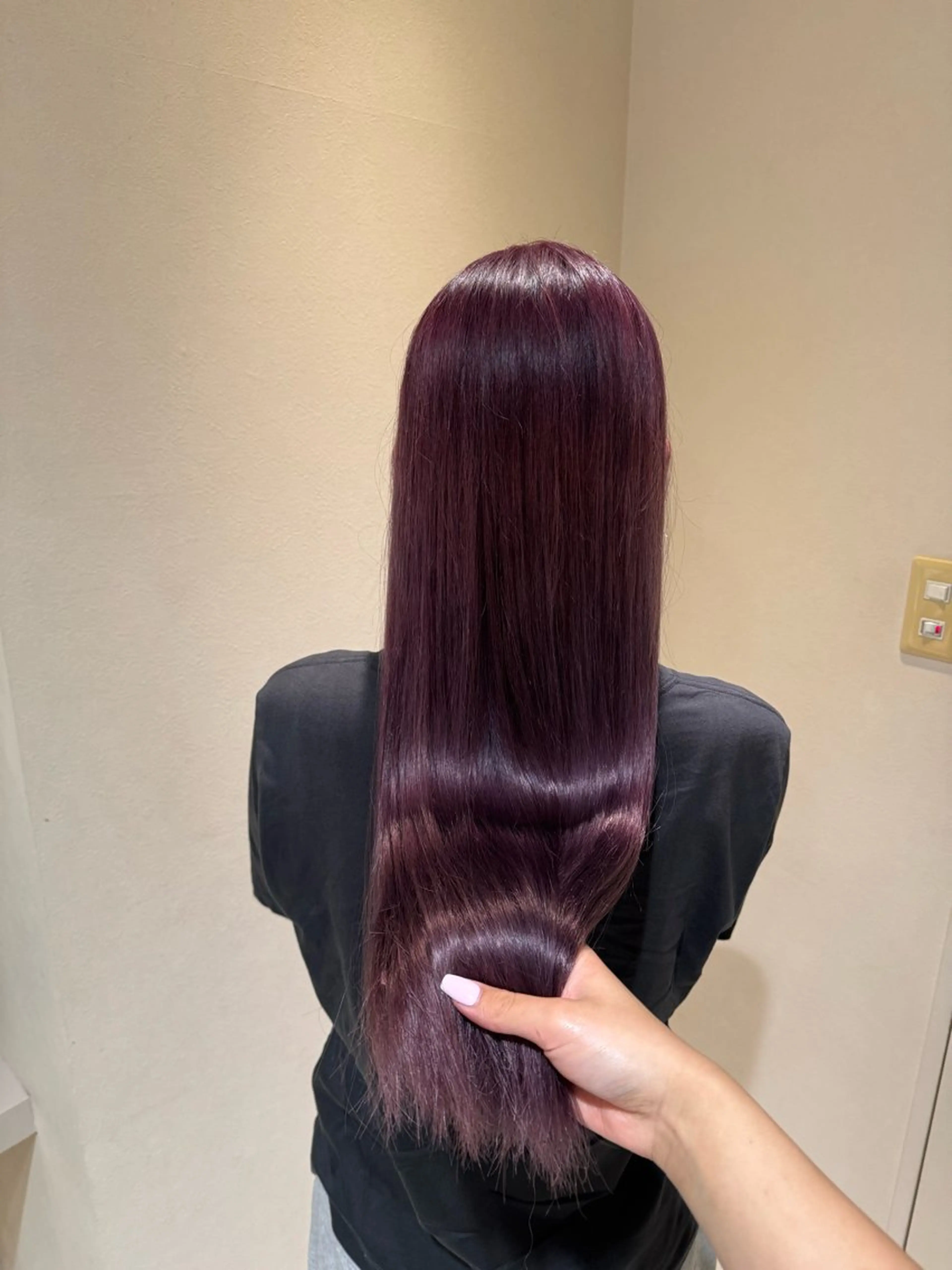 カラー grandoll本店所属・葛城 咲羽のヘアスタイル