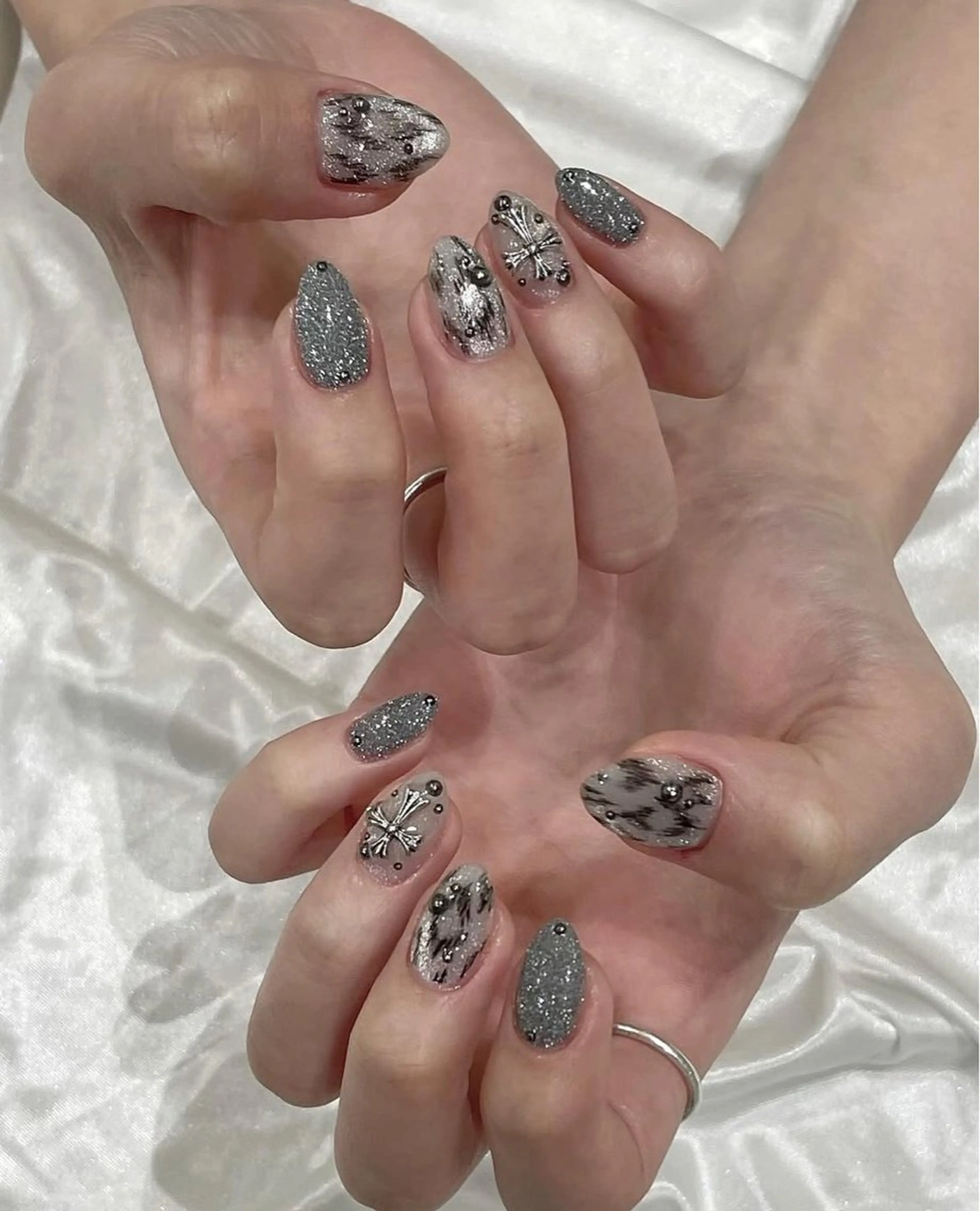 ネイル ハンドネイル 🎀PG🩵 ネイルサロンのネイルデザイン