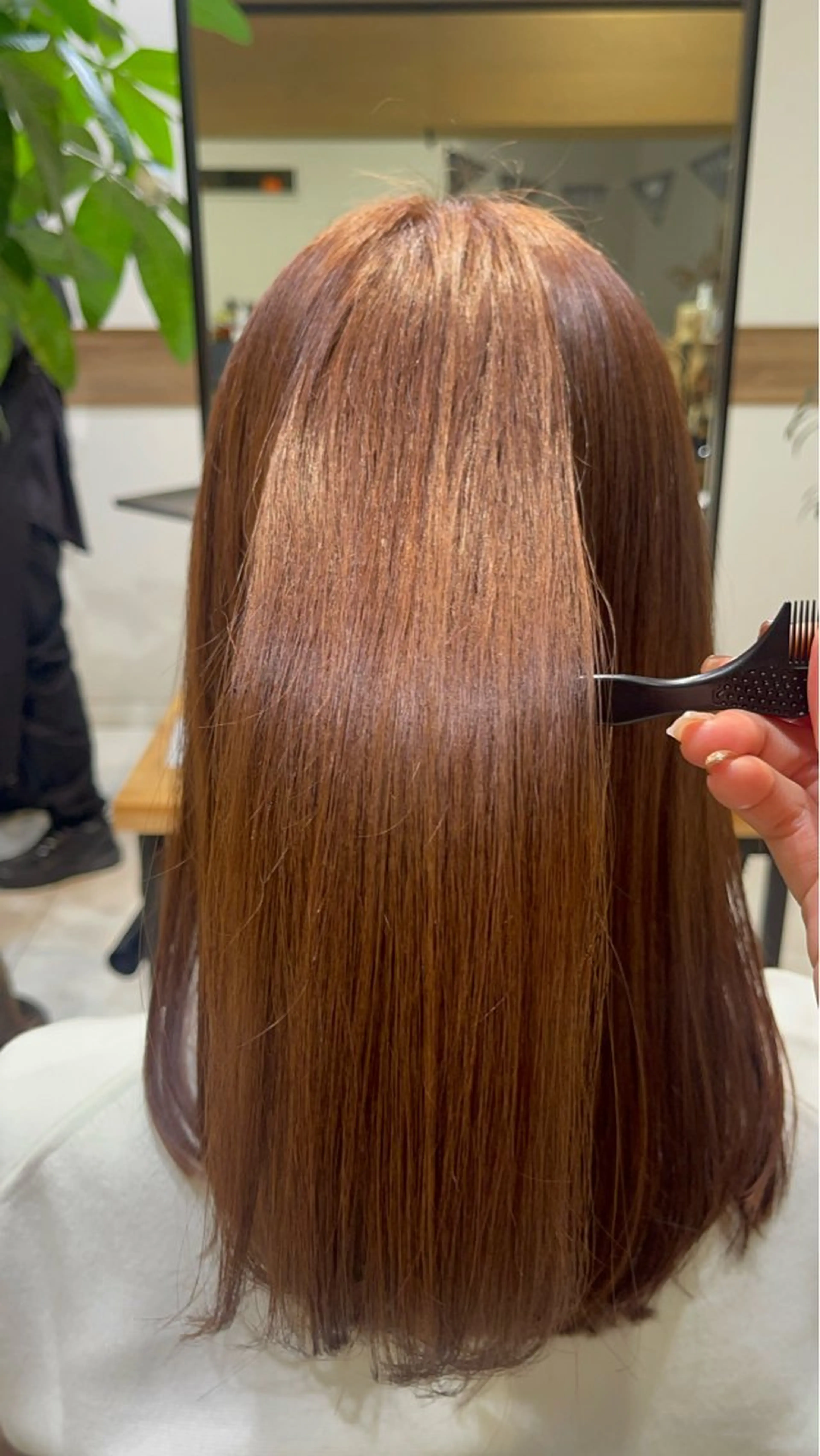 ロング 縮毛矯正・髪質改善・ ストレート🌻ゆいのヘアスタイル