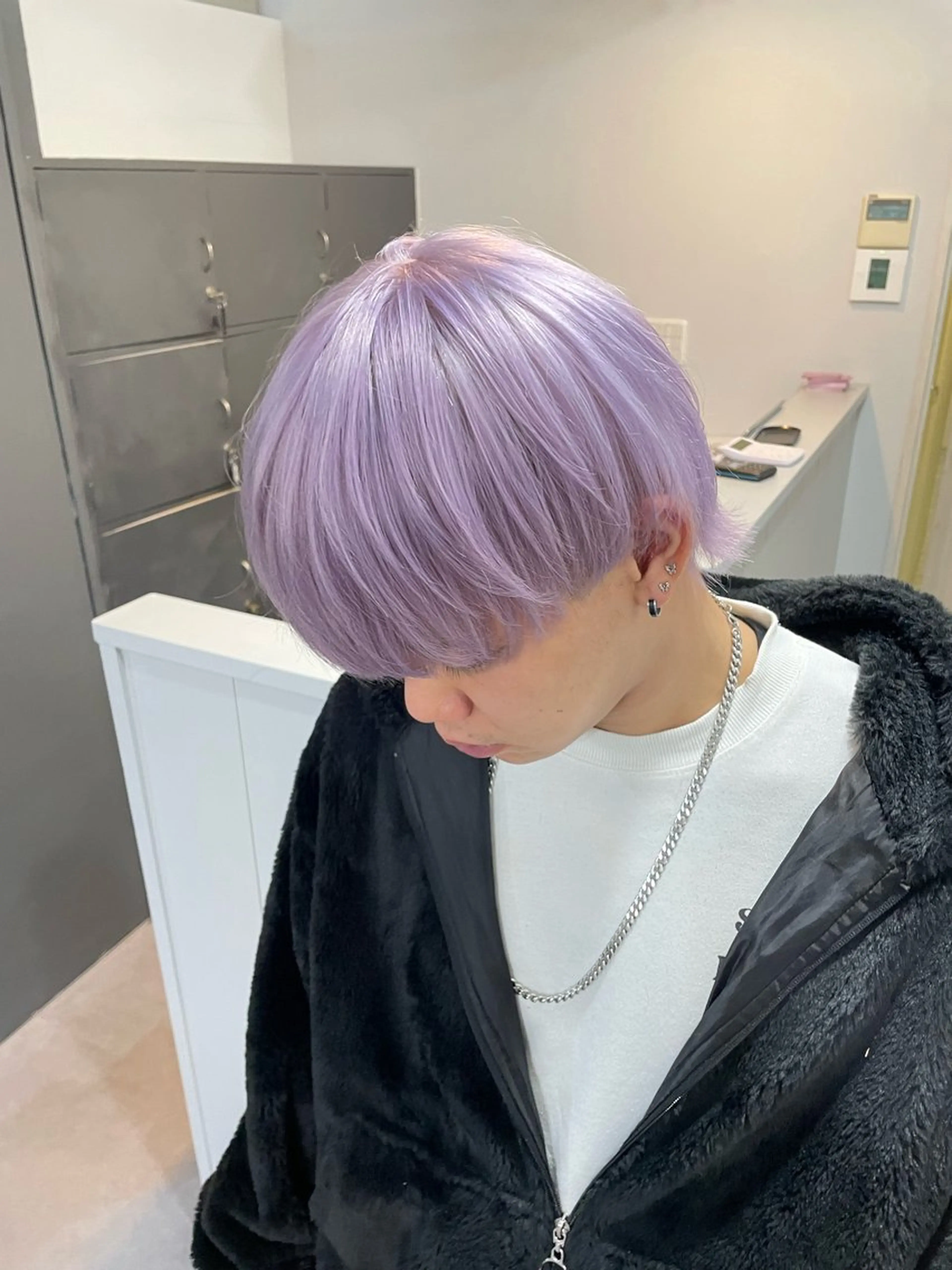 カラー メンズ ラベンダーカラー Cielro/ダブル カラー/西田咲希のヘアスタイル