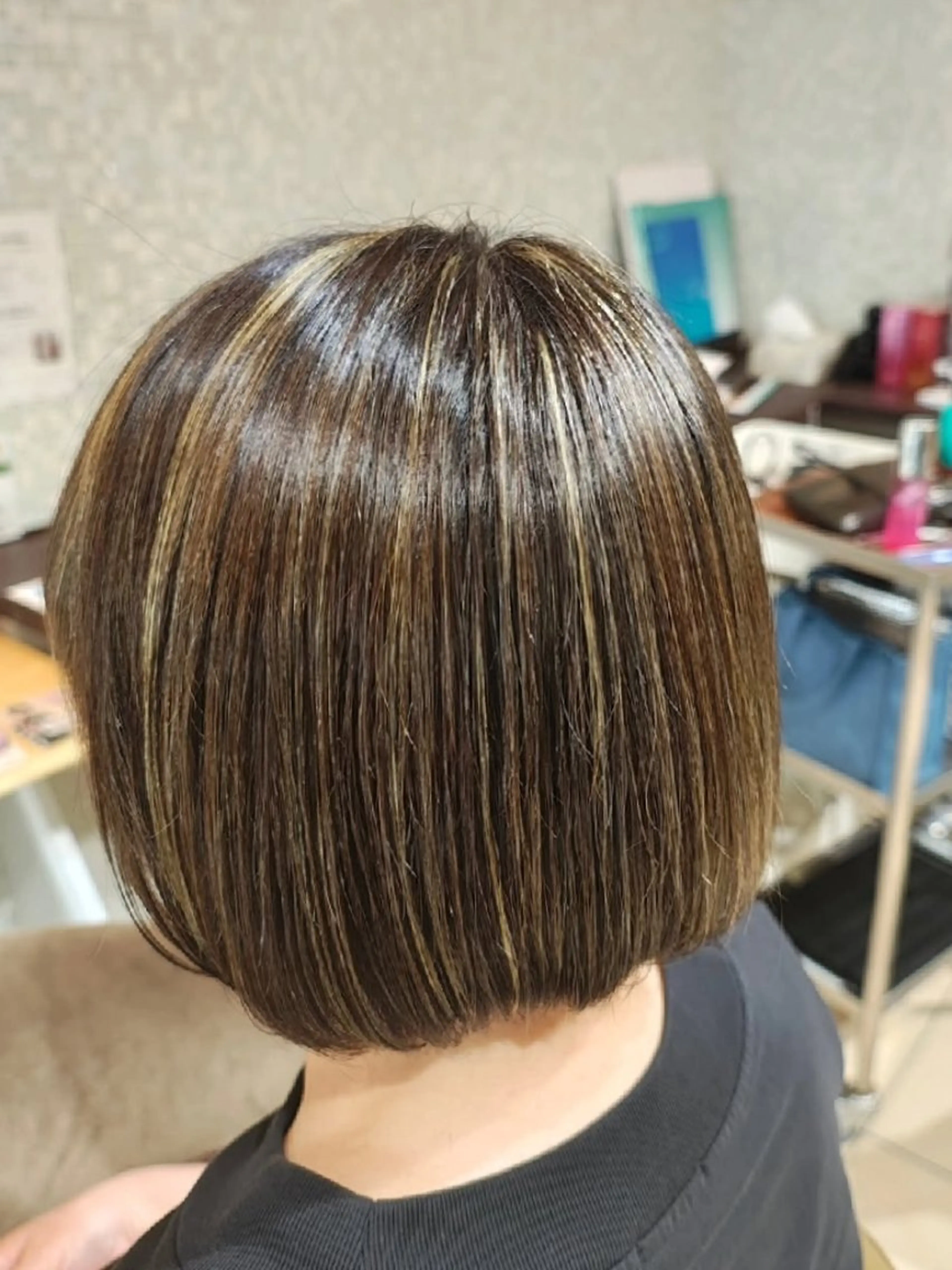 ミディアム カラー 清水 怜子のヘアスタイル