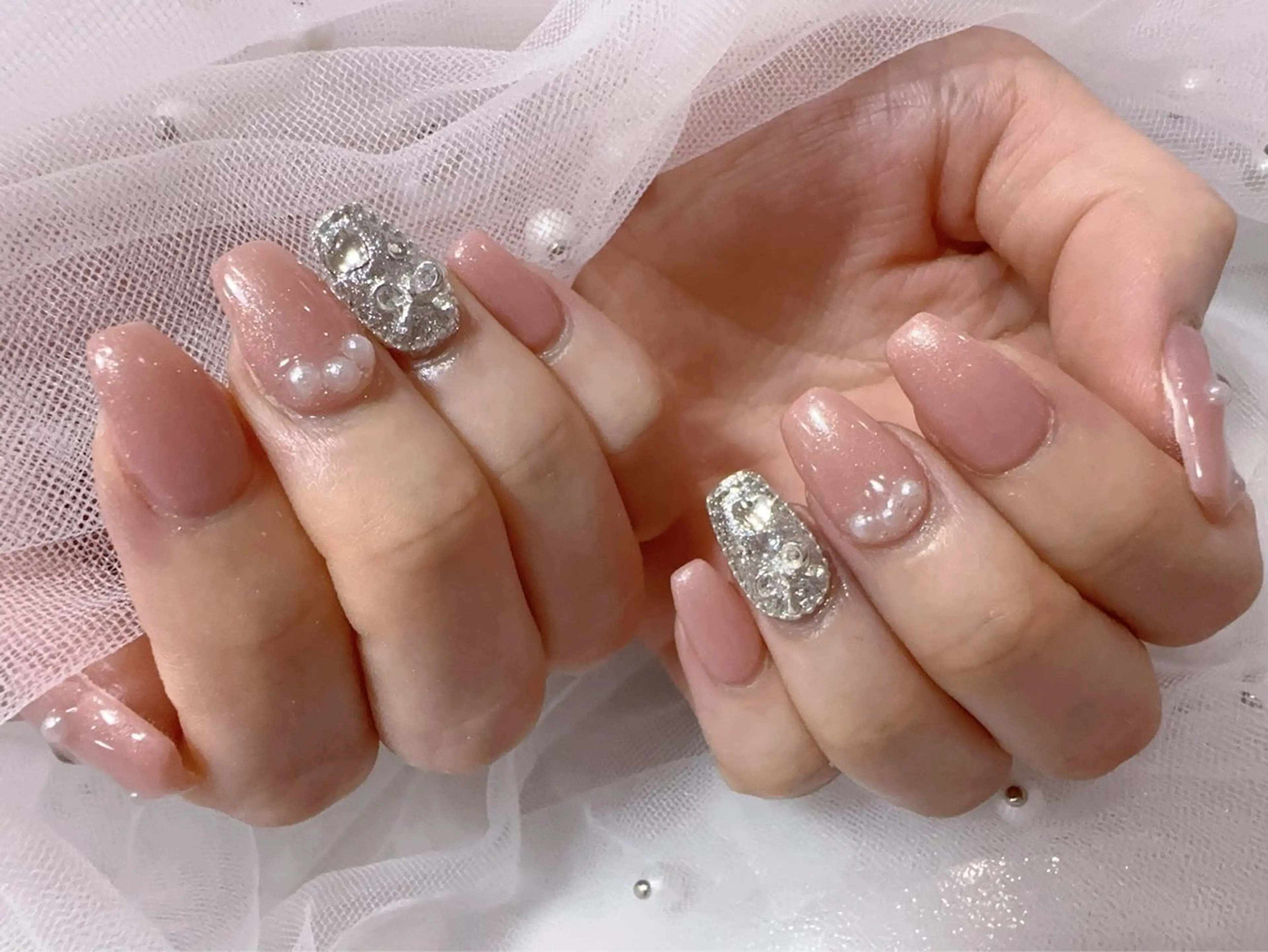 ネイル アートネイル フラッシュネイル フレンチネイル ジェルネイル ガラスフレンチ ハンドネイル You&Me Miyuのネイルデザイン