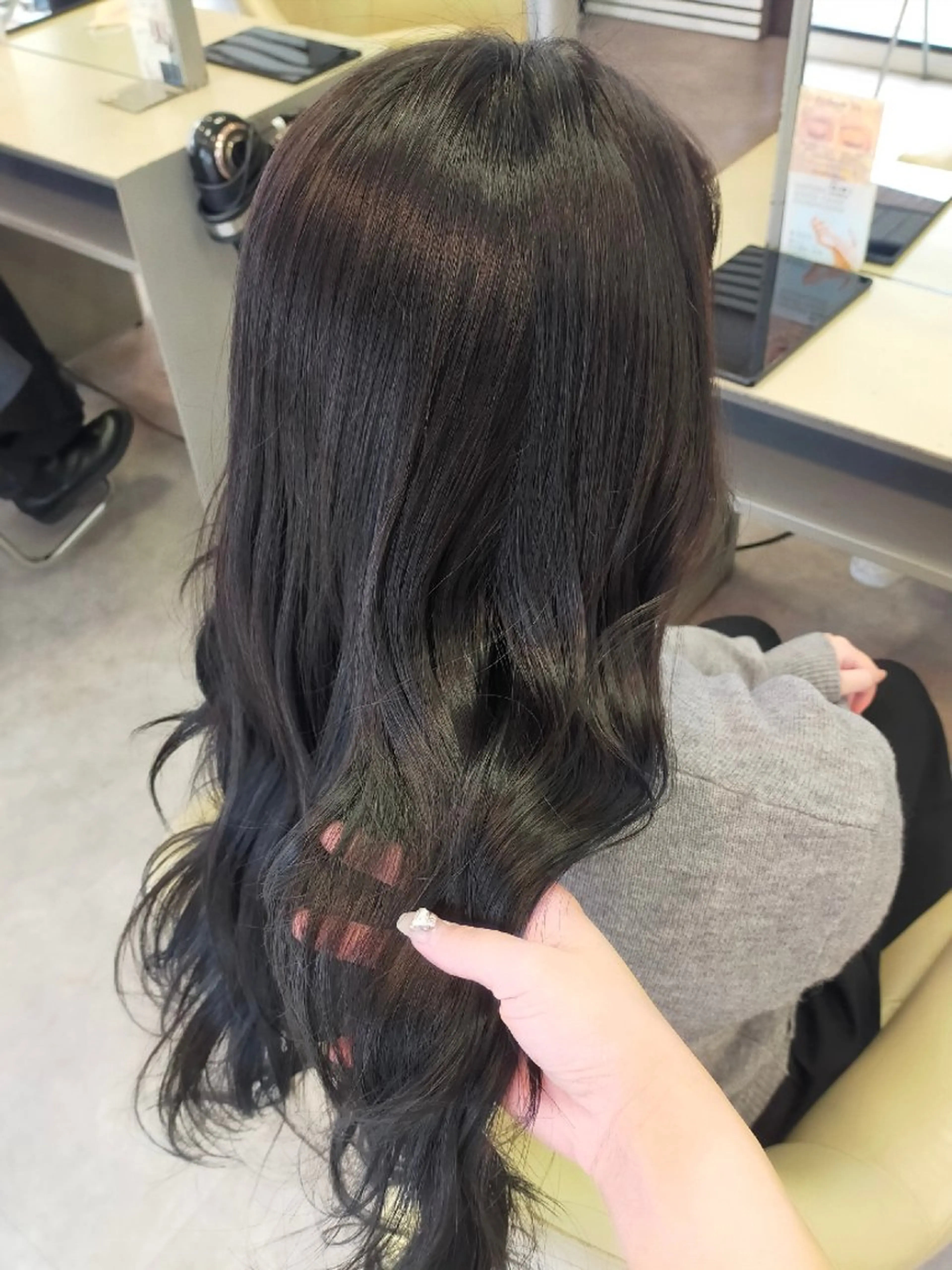 カラー ヘアカラー トリートメント SiLO 🎀 𝕂𝕒𝕟𝕟𝕒のヘアスタイル