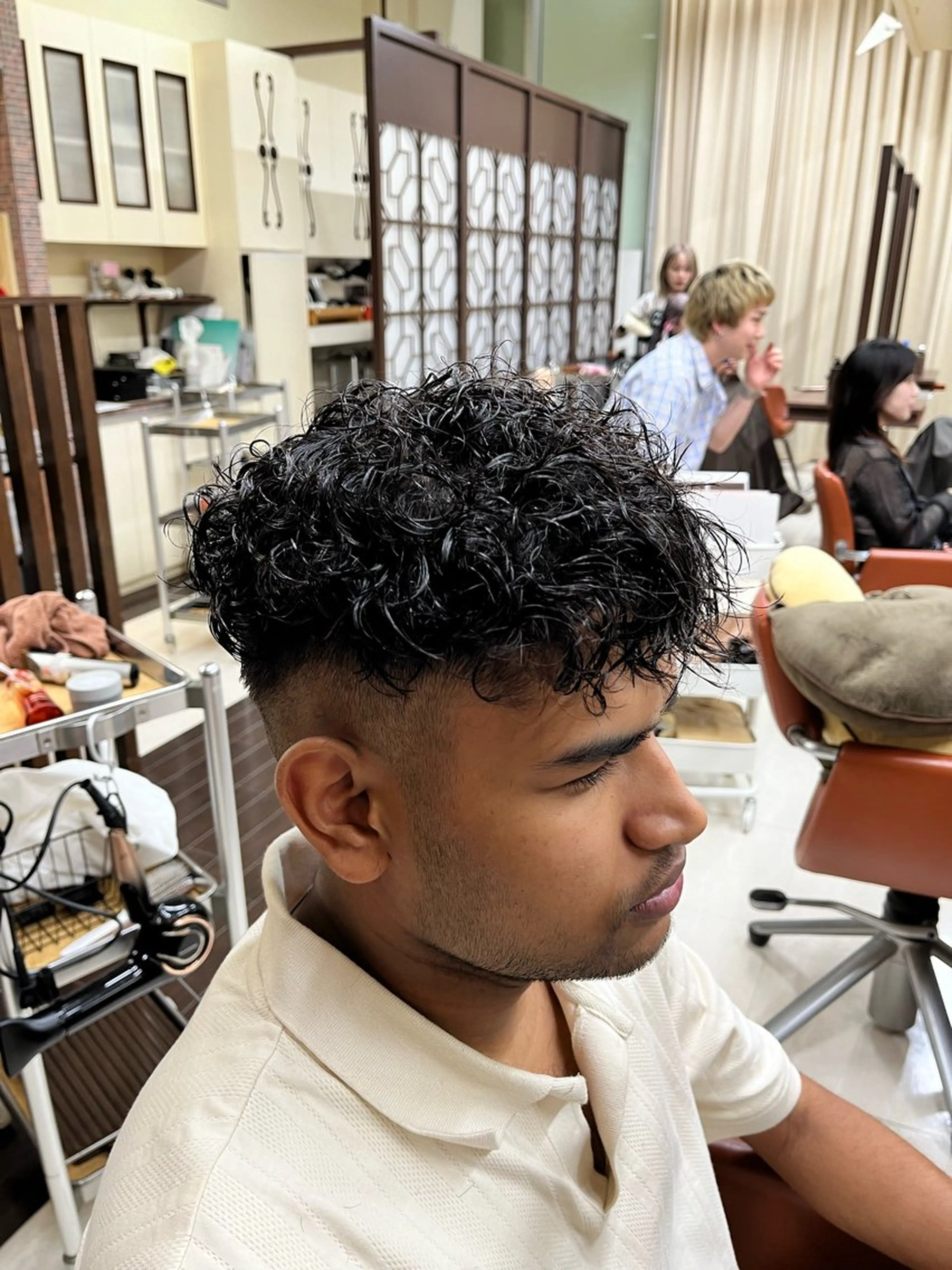 ショート パーマ メンズ スペインカール 🧊メンズ特化🧊 高木航希のヘアスタイル