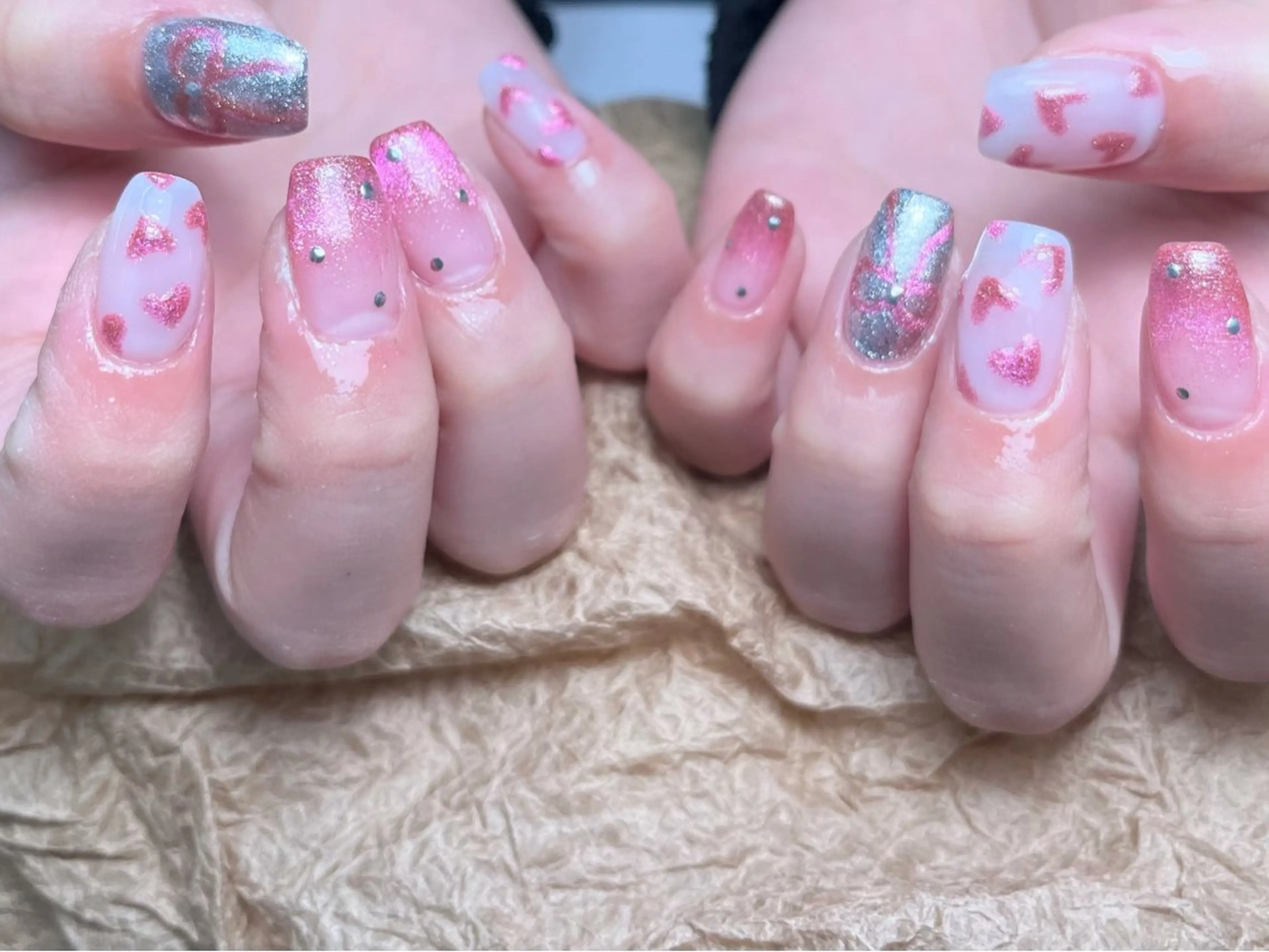 ネイル ToliyDeliy Nail Salonのネイルデザイン