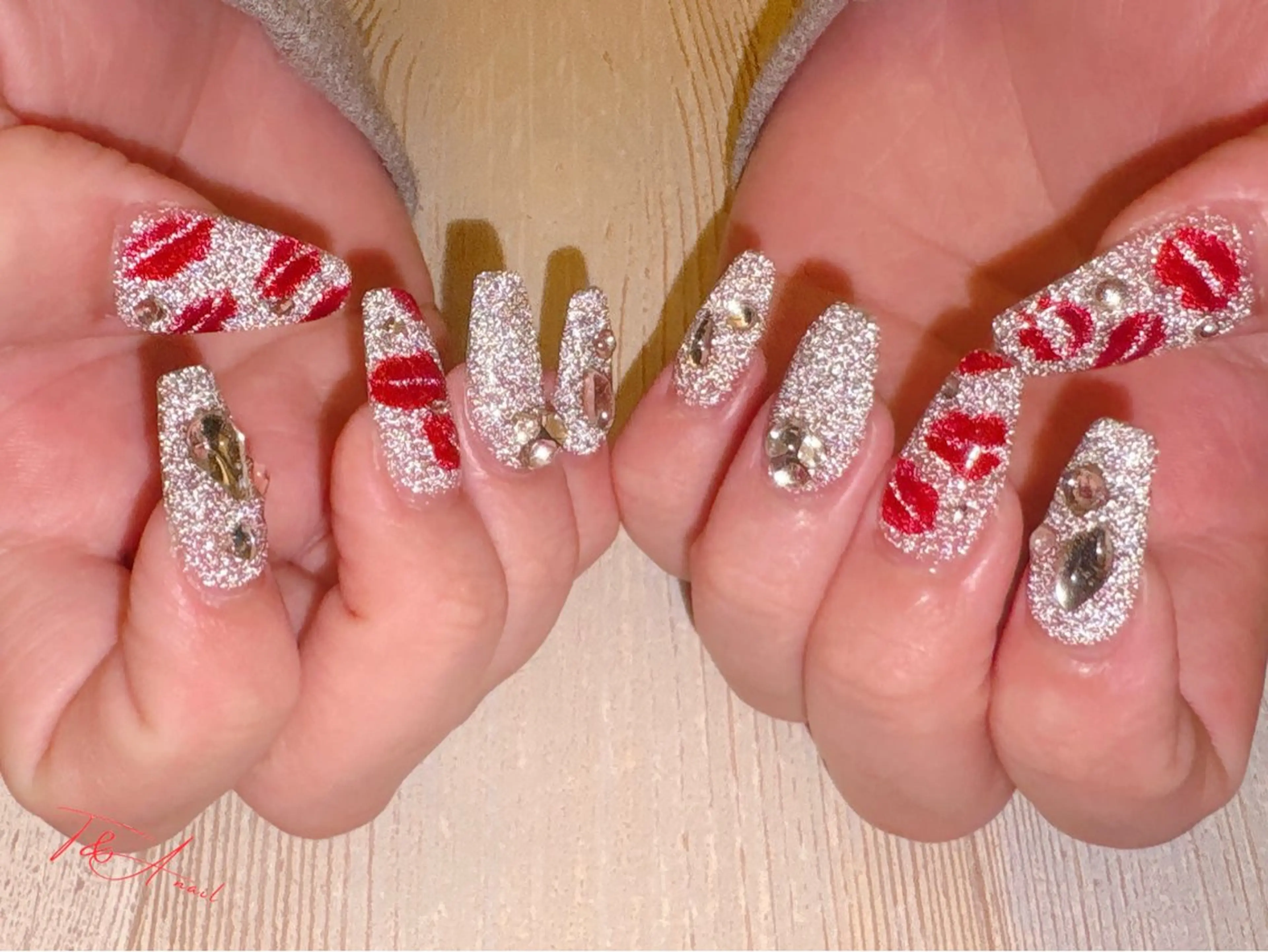 ネイル フラッシュネイル ジェルネイル キラキラネイル スカルプネイル T&A nailのネイルデザイン
