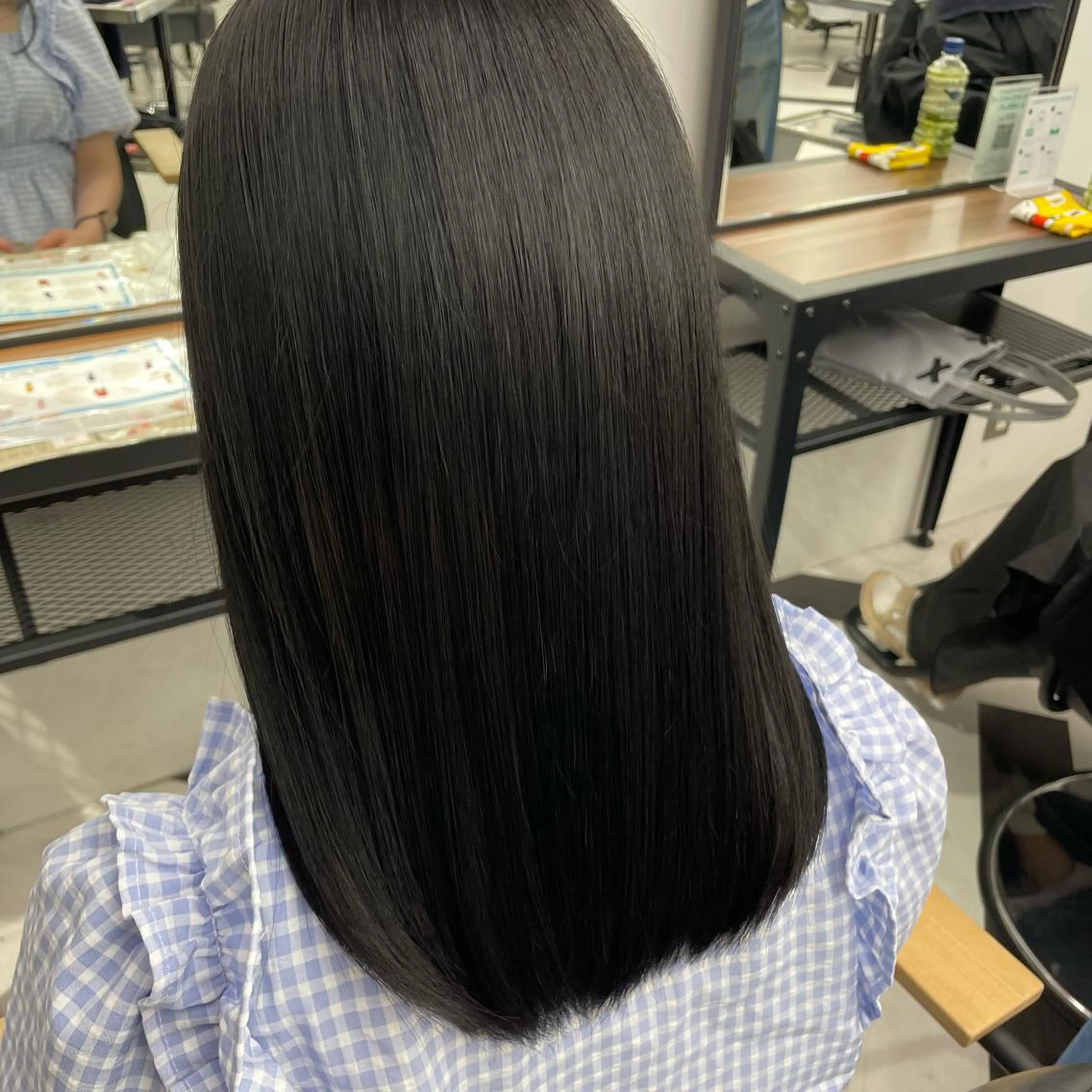 ミディアム カラー パーマ ヘアアレンジ メンズ キッズ ネイル マツエク・マツパ アイブロウ 黒髪 mona/ ストレートスタイル✨のヘアスタイル