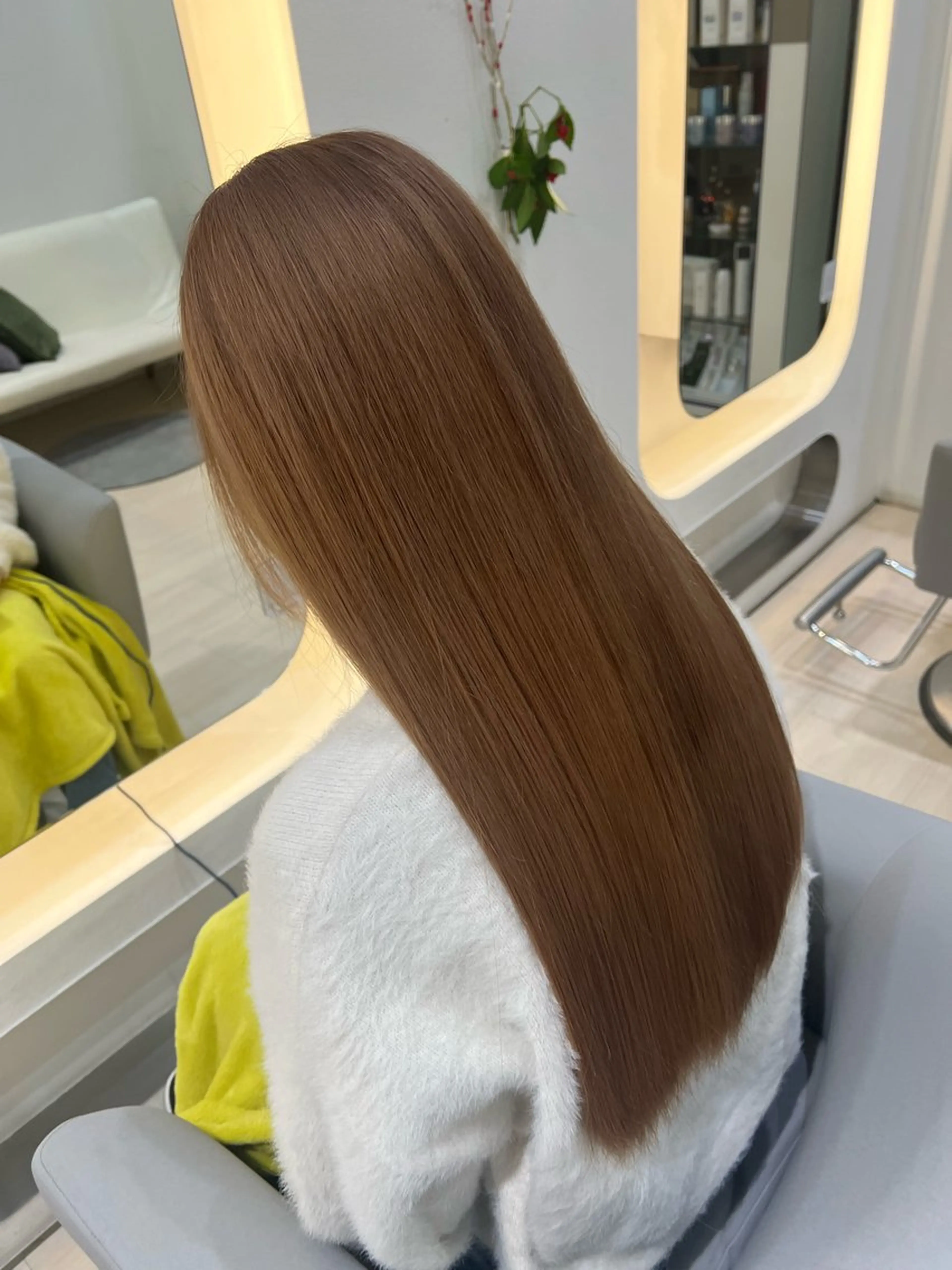 ミディアム カラー ヘアカラー 堀井 凌平のヘアスタイル