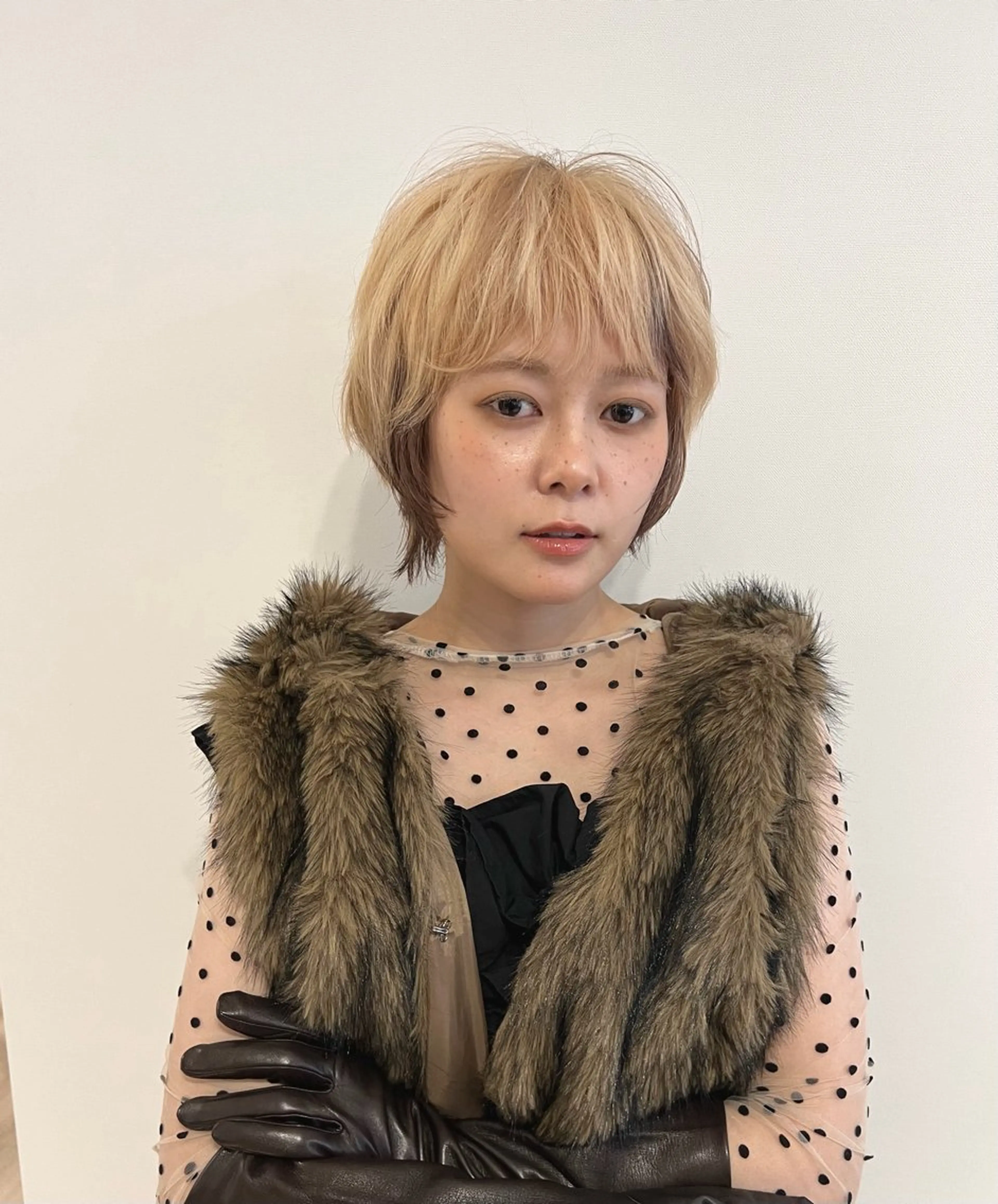 ショート カット ヘアカラー トリートメント ハイトーン/ レイヤー/ボブのヘアスタイル