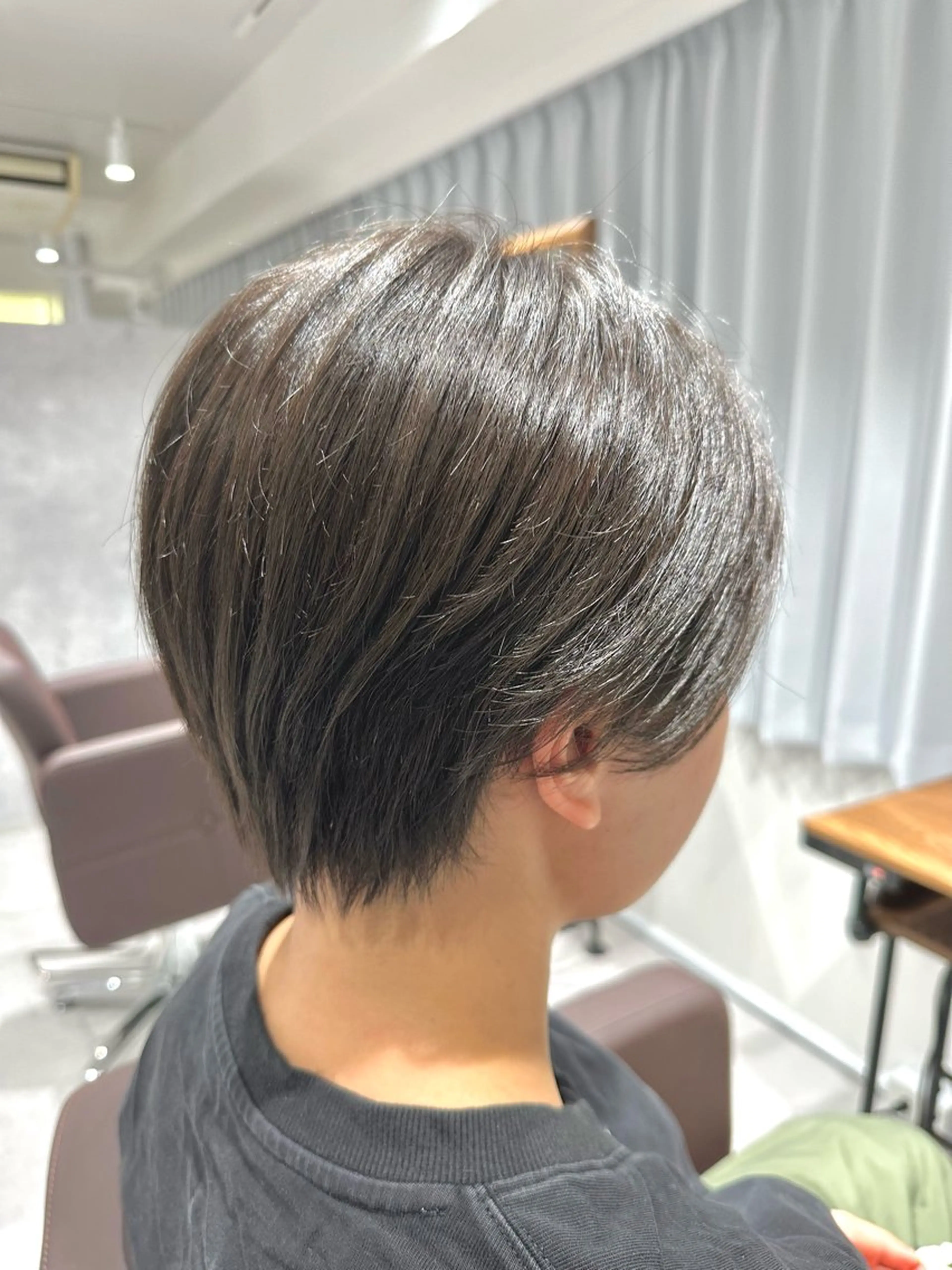 ショート カラー ショートヘア 中曽 飛翔のヘアスタイル