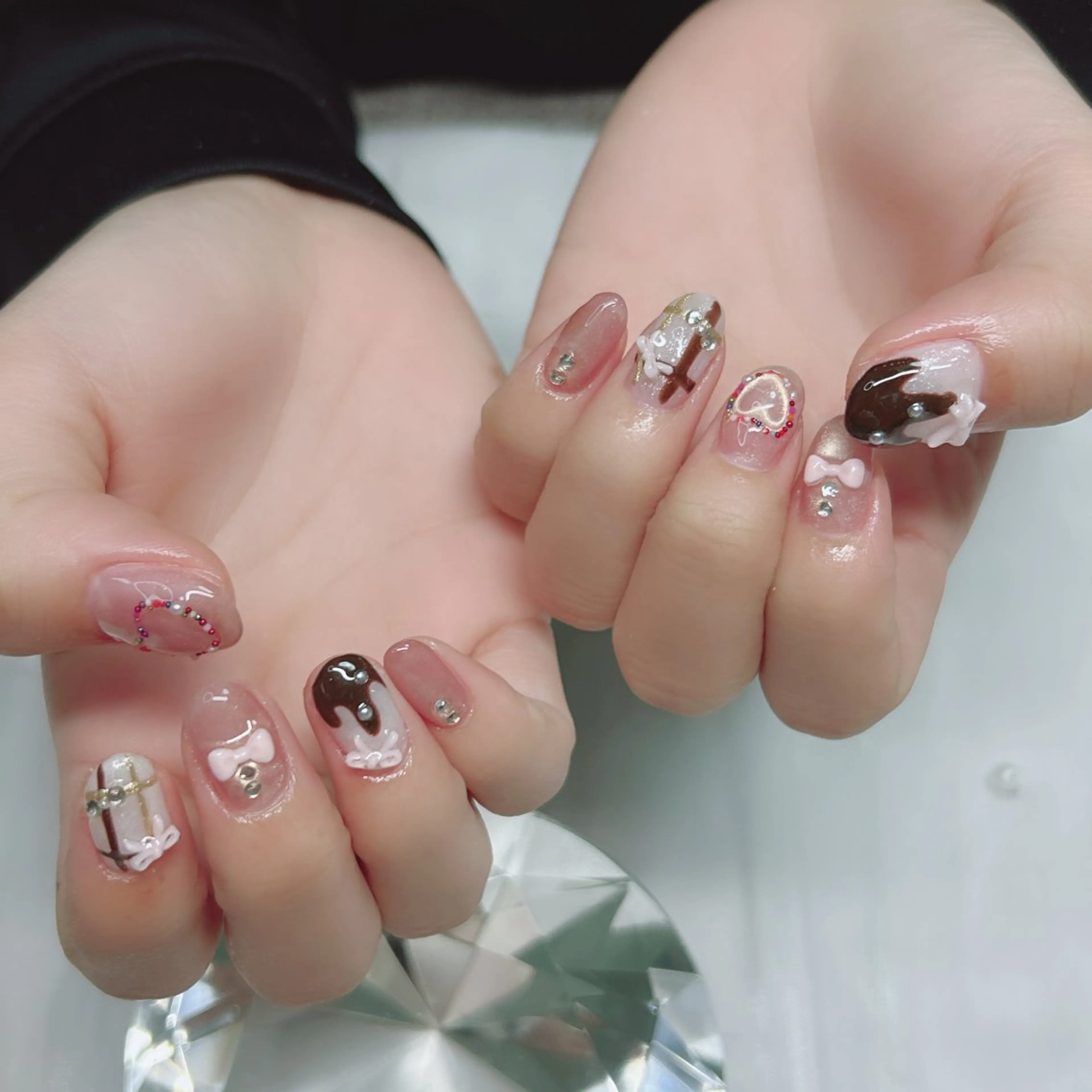 ネイル アニマル柄 アートネイル フレンチネイル ジェルネイル ガーリー ハンドネイル Cute Tips nailのネイルデザイン