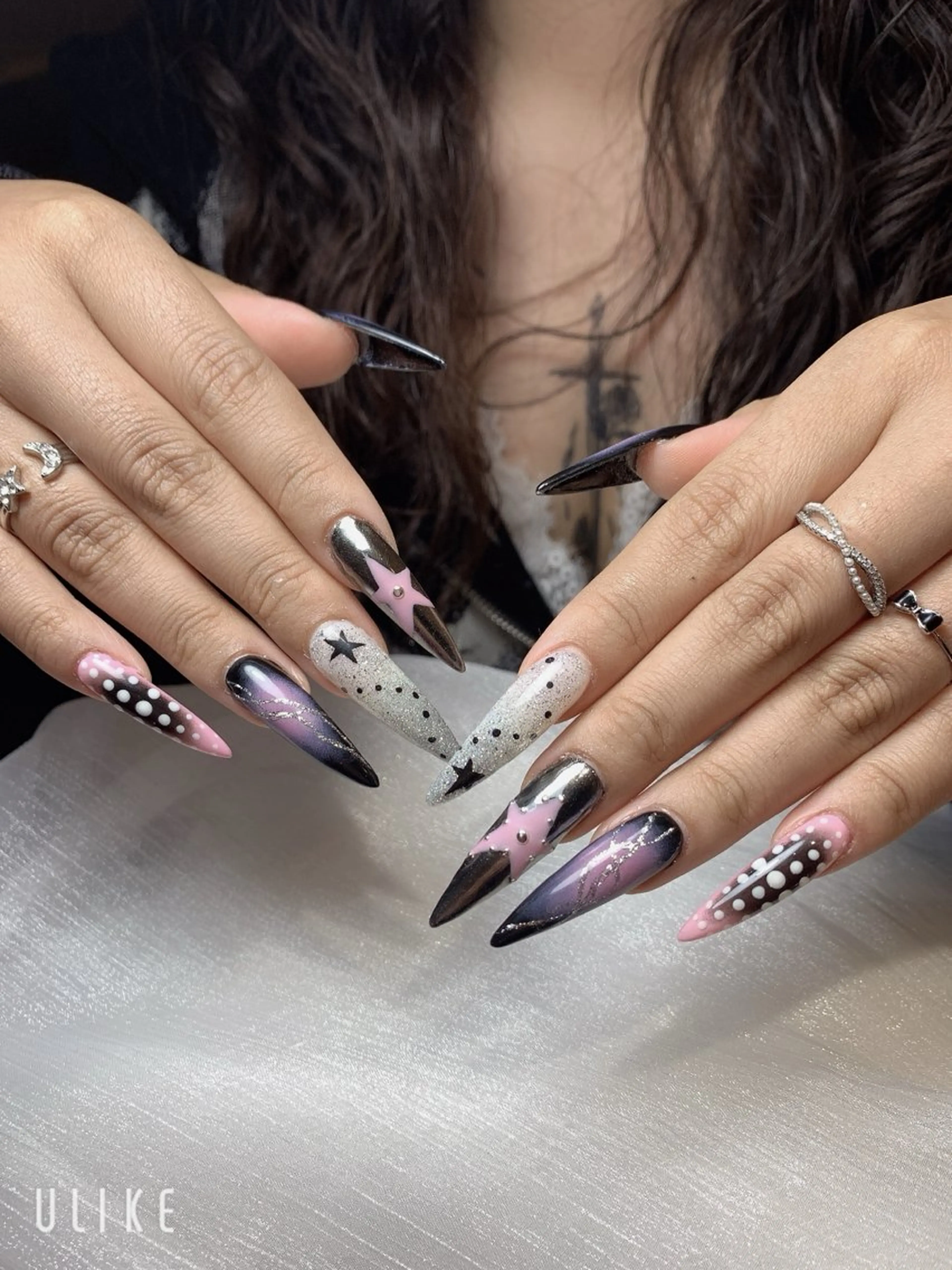 ネイル ハンドネイル T. Leeのネイルデザイン